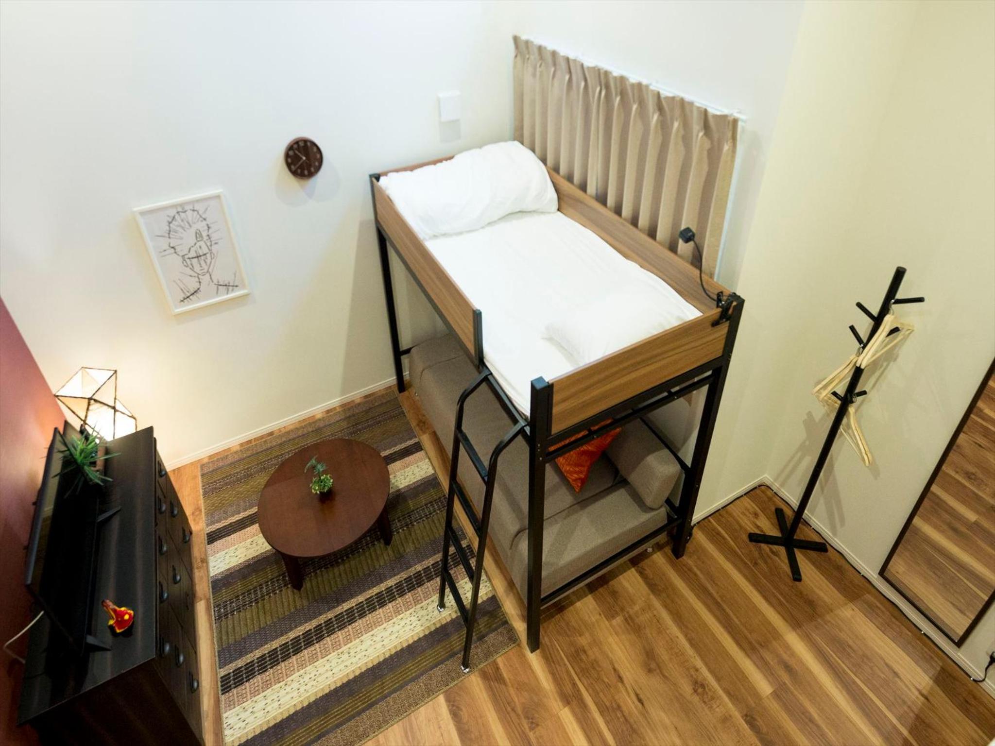 Studio Apartment - No Cleaning for Consecutive Night Stays - Photo 39