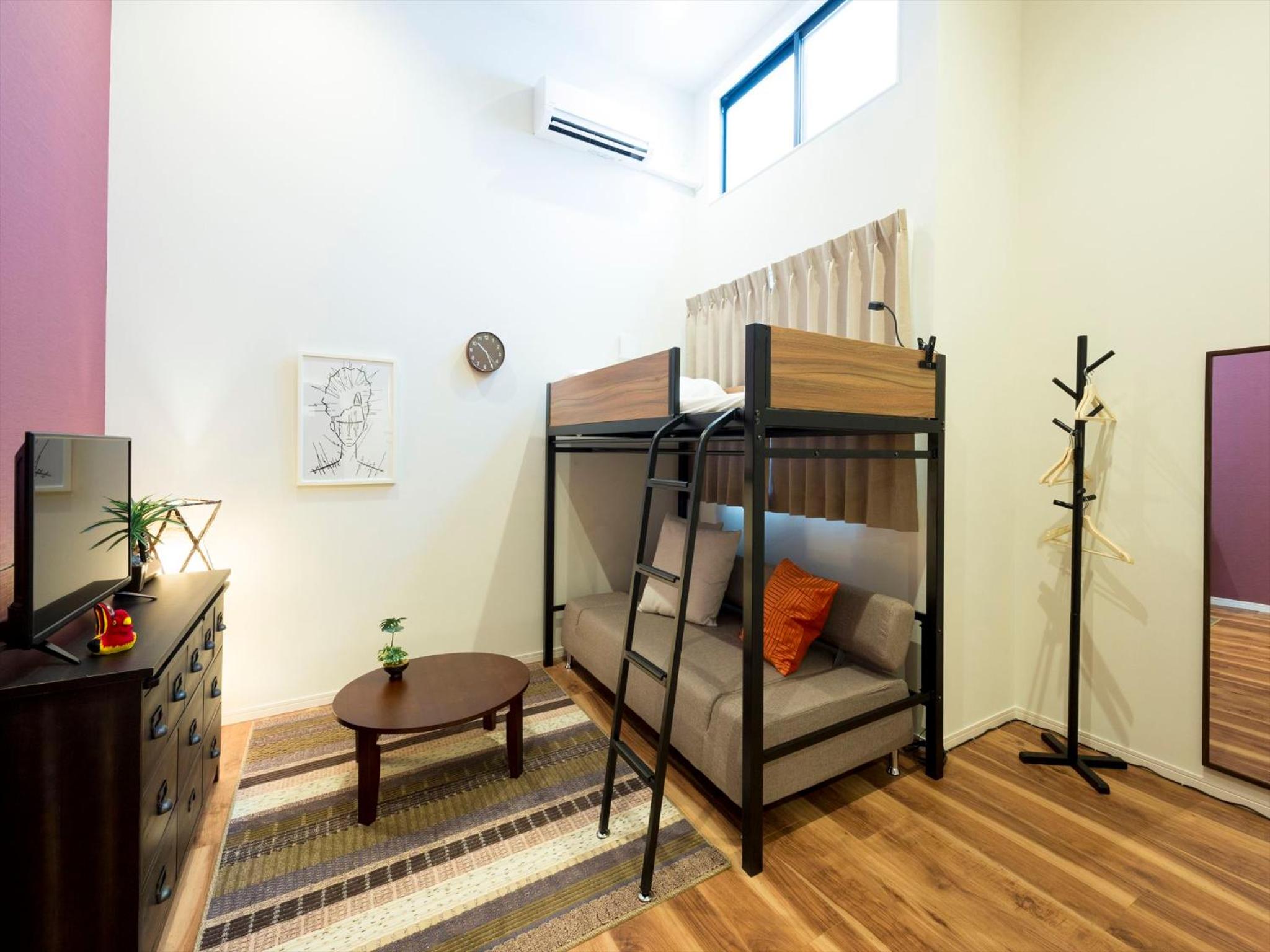 Studio Apartment - No Cleaning for Consecutive Night Stays - Photo 36