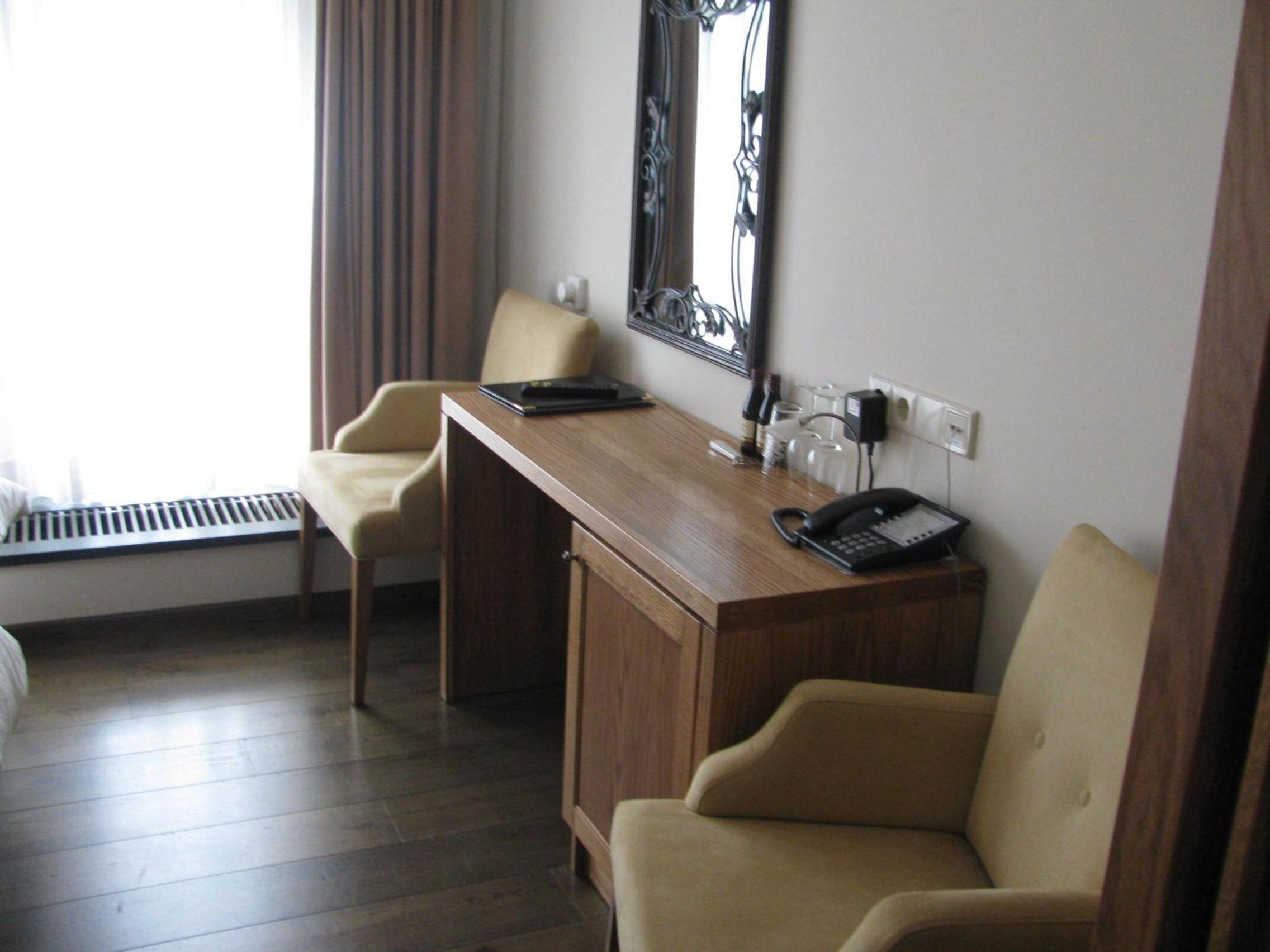 Standard Double Room photo 3