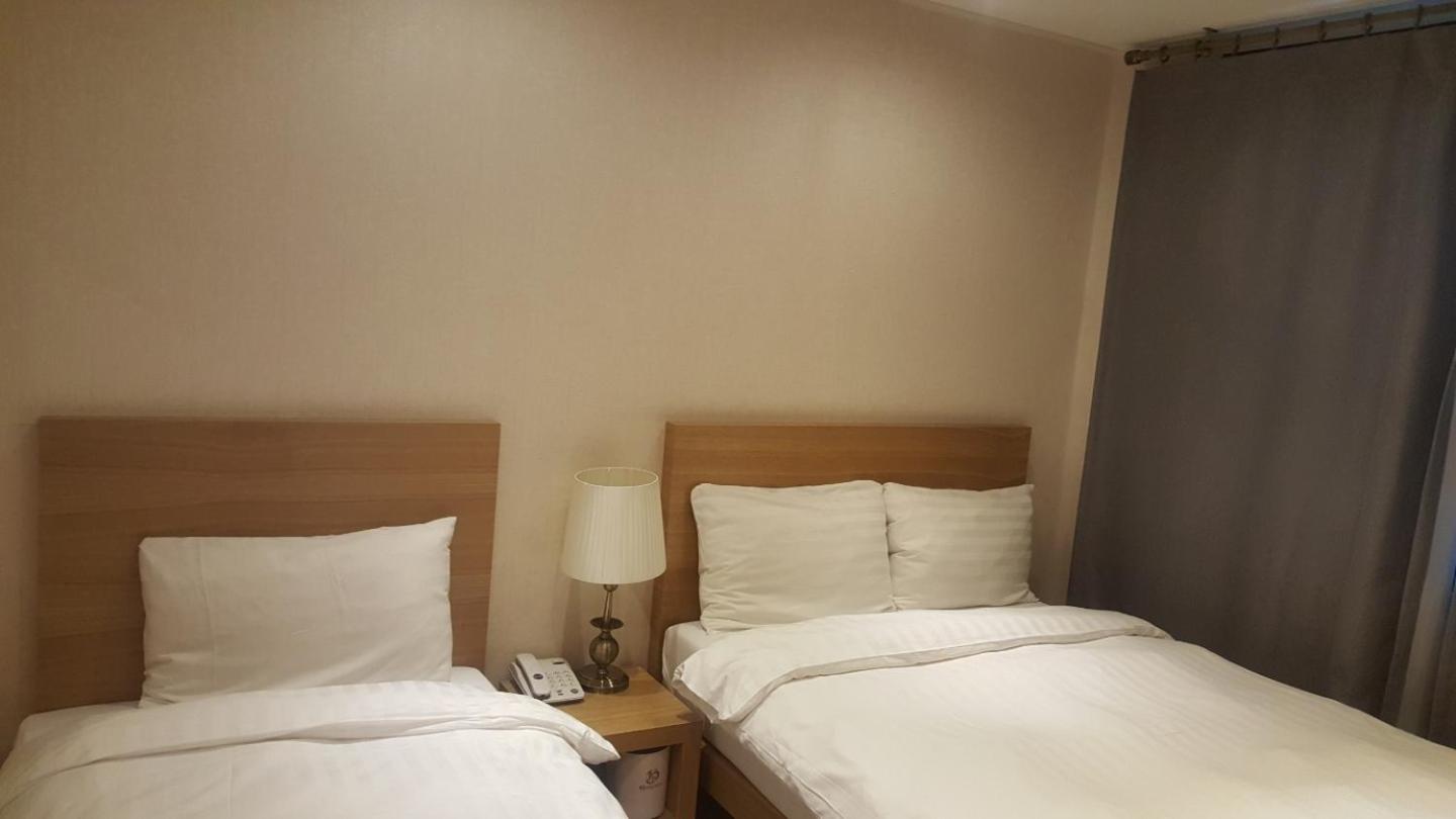 Superior Twin Room photo 3