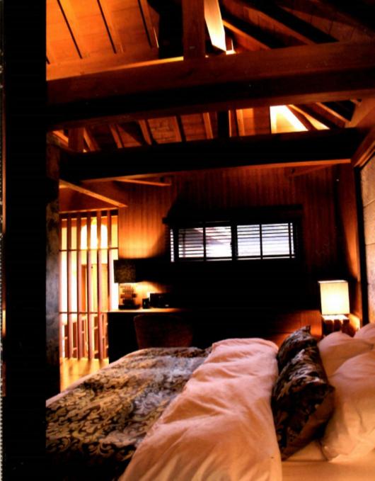 Two-Bedroom Apartment - Photo 25