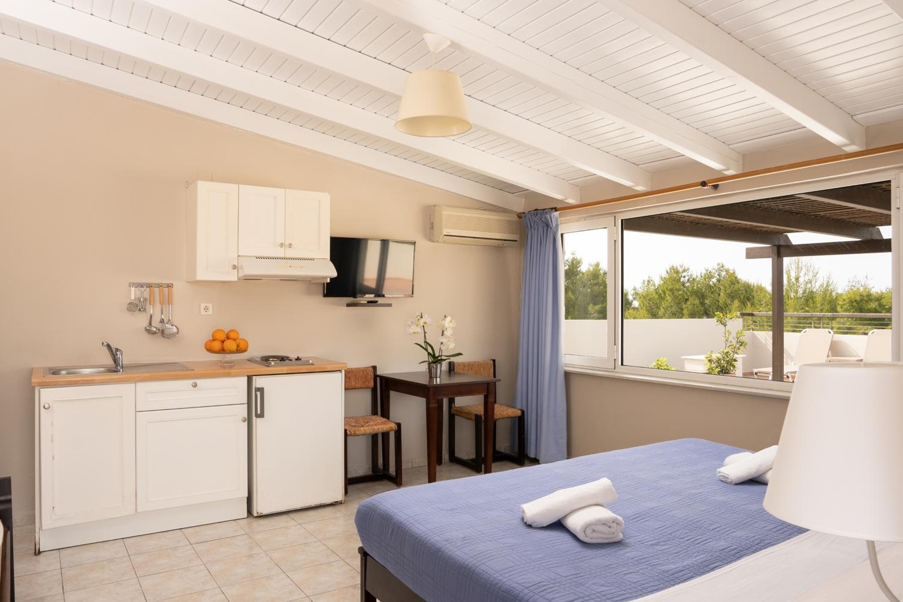 Penthouse Studio photo 1
