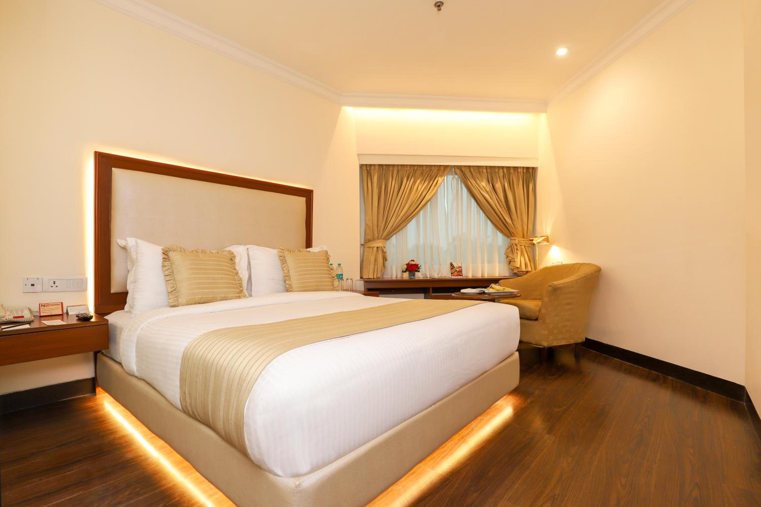 Premium Room - 15% Discount on Food & Soft Beverages - Photo 7
