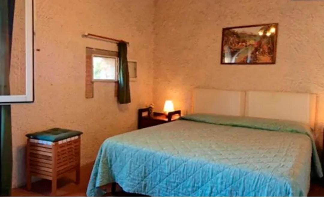 One-Bedroom House photo 2