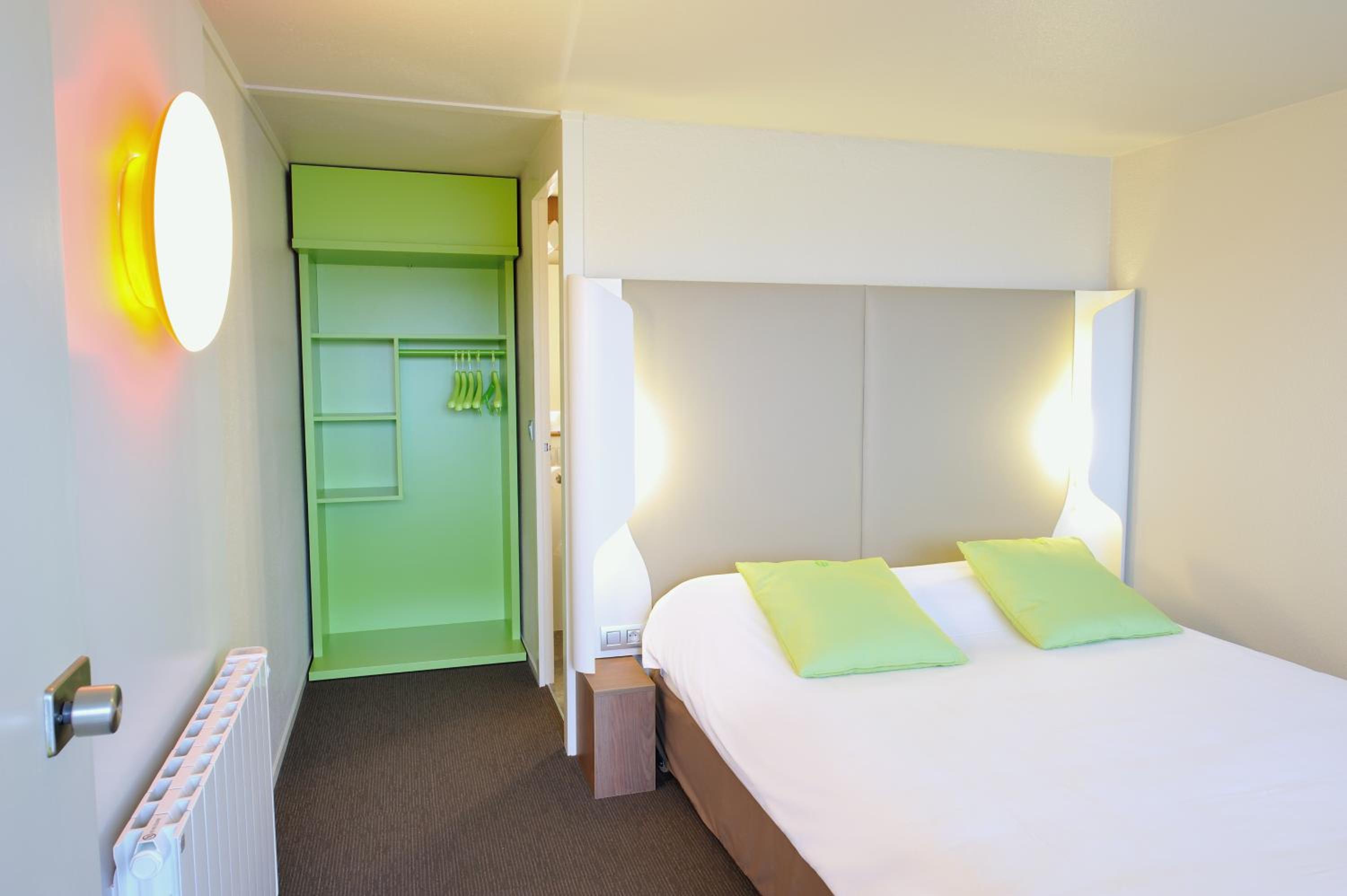 Standard Double Room - Photo 3