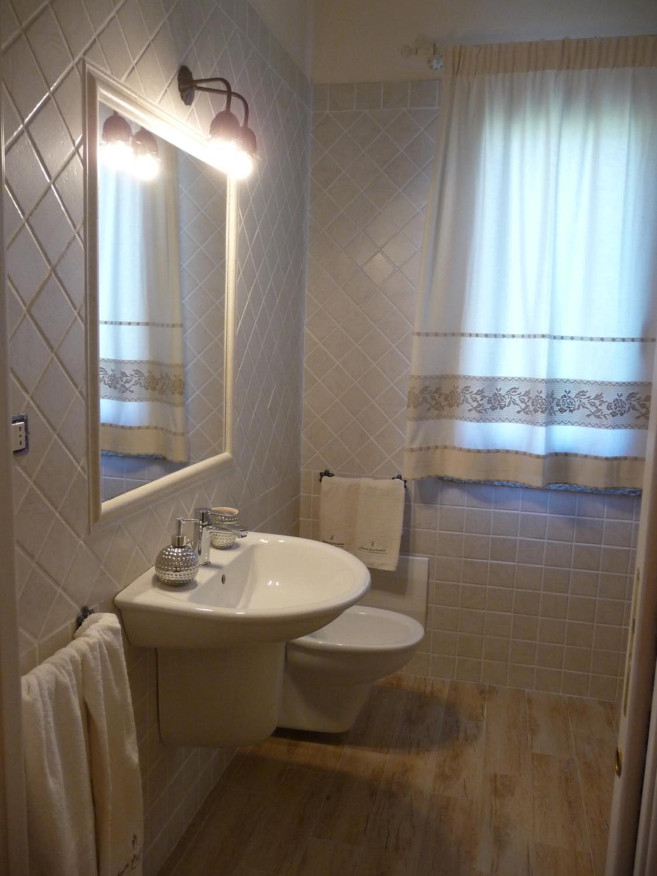 Double or Twin Room photo 3