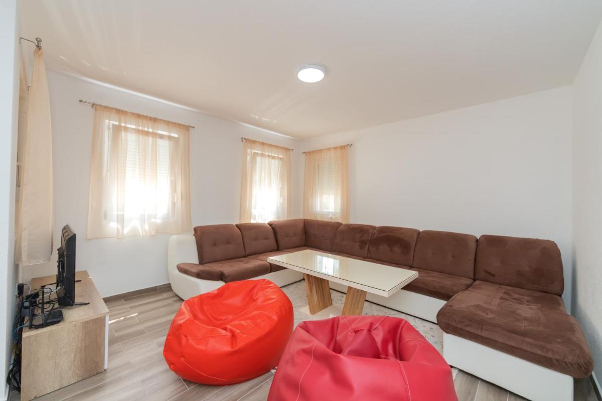 Deluxe Villa photo 2