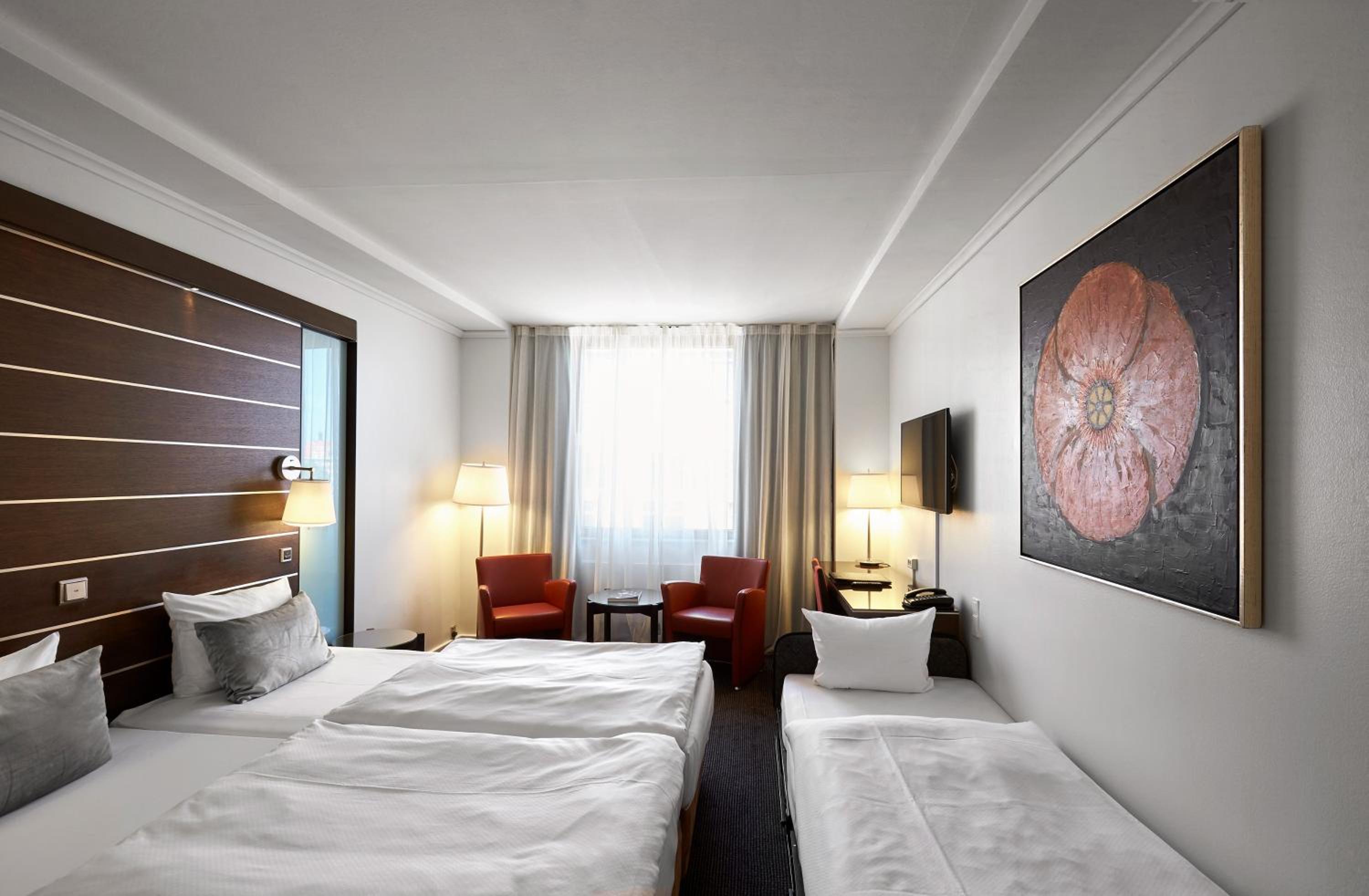 Triple Room - Photo 2