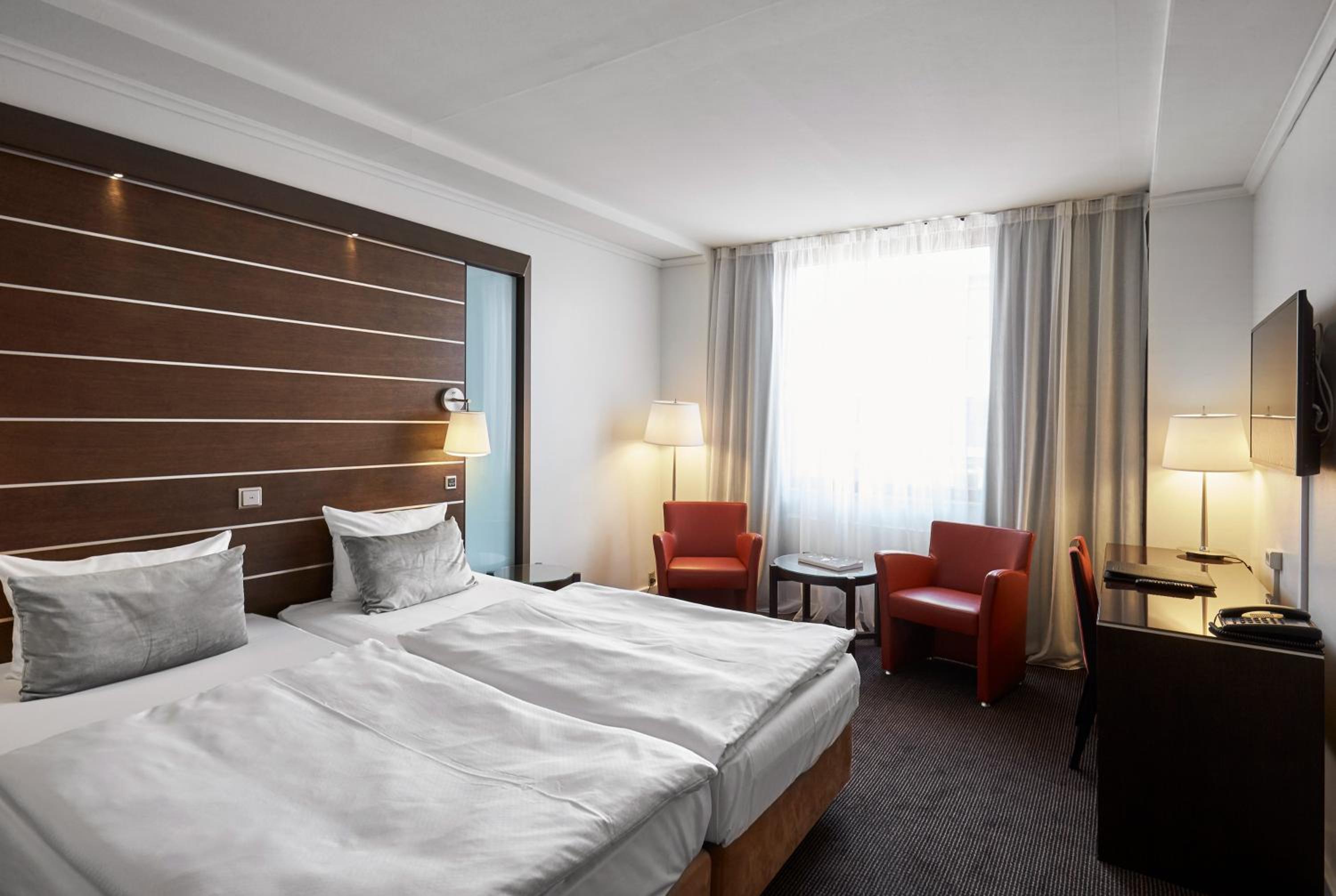 Triple Room - Photo 1