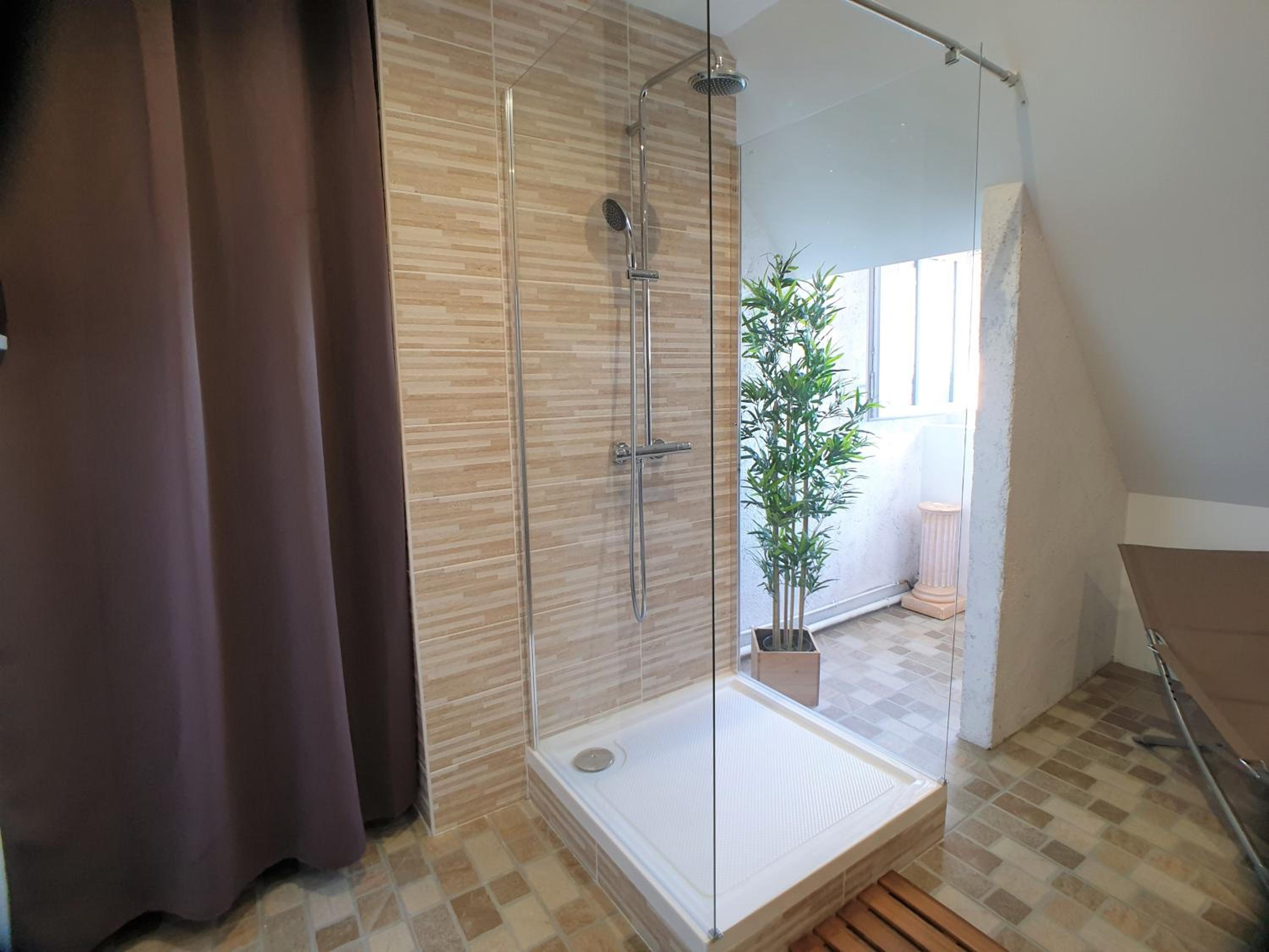 Apartment - Photo 21