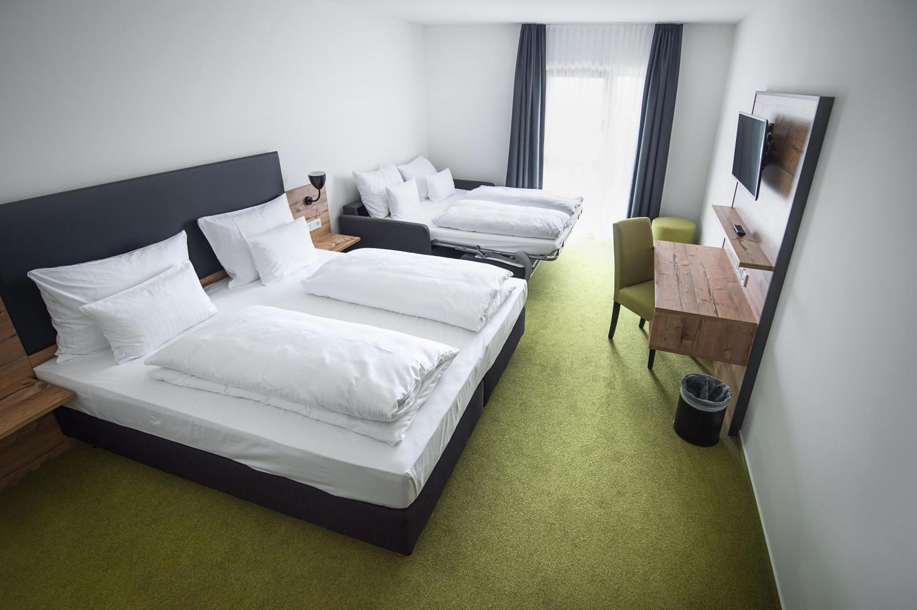 Superior Room - Photo 9