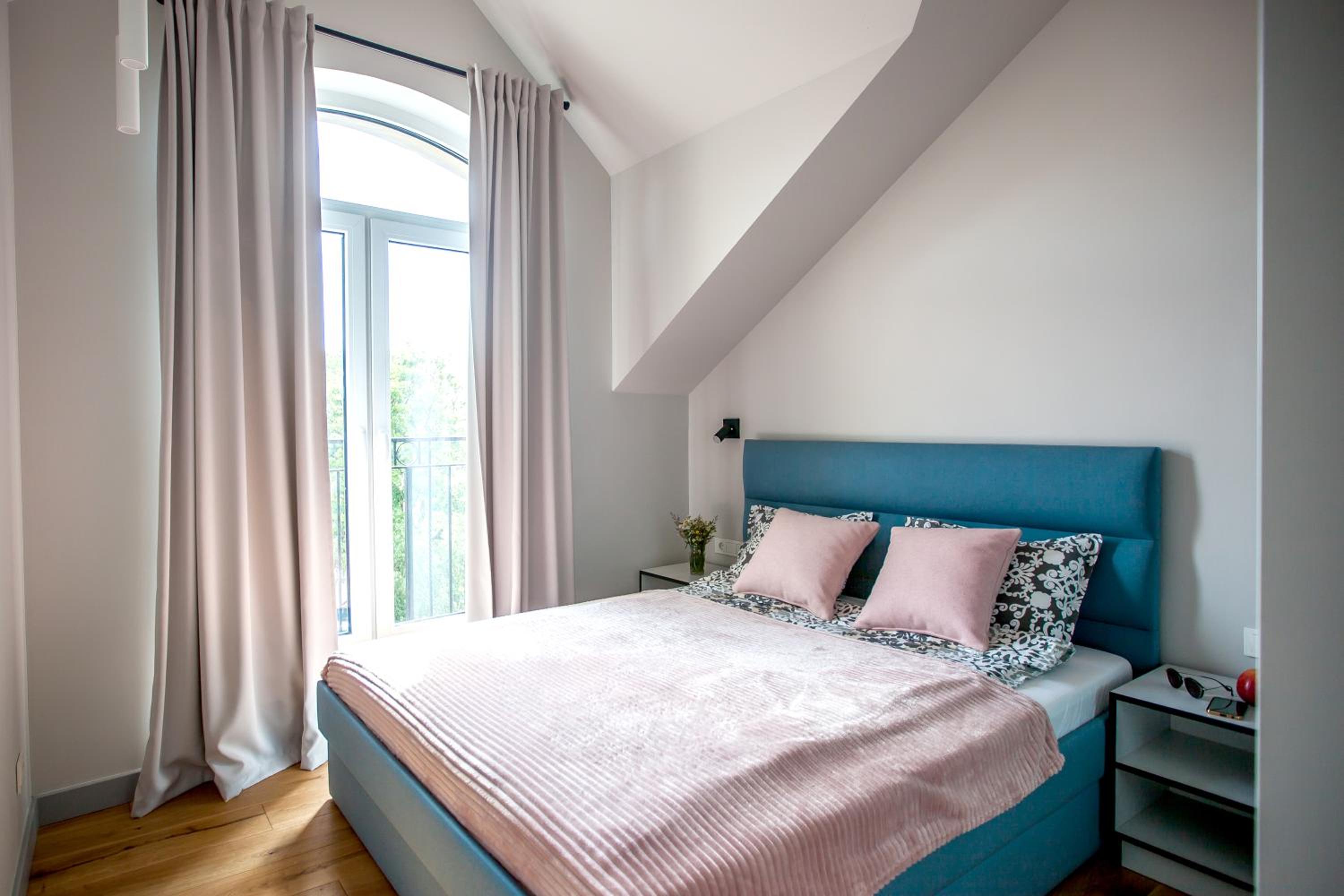 Two-Bedroom Apartment - Photo 12