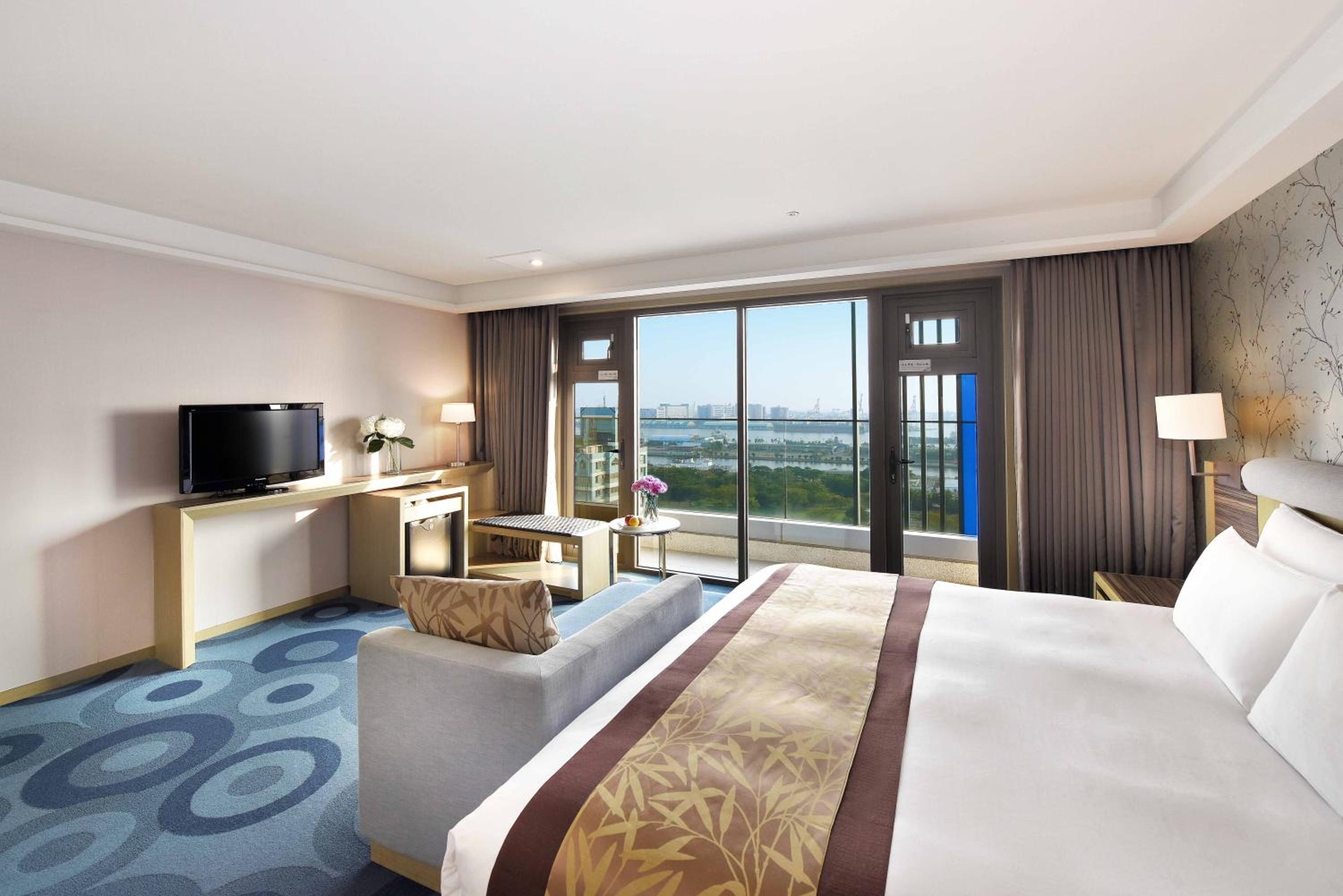 Superior Double Room with Harbor View