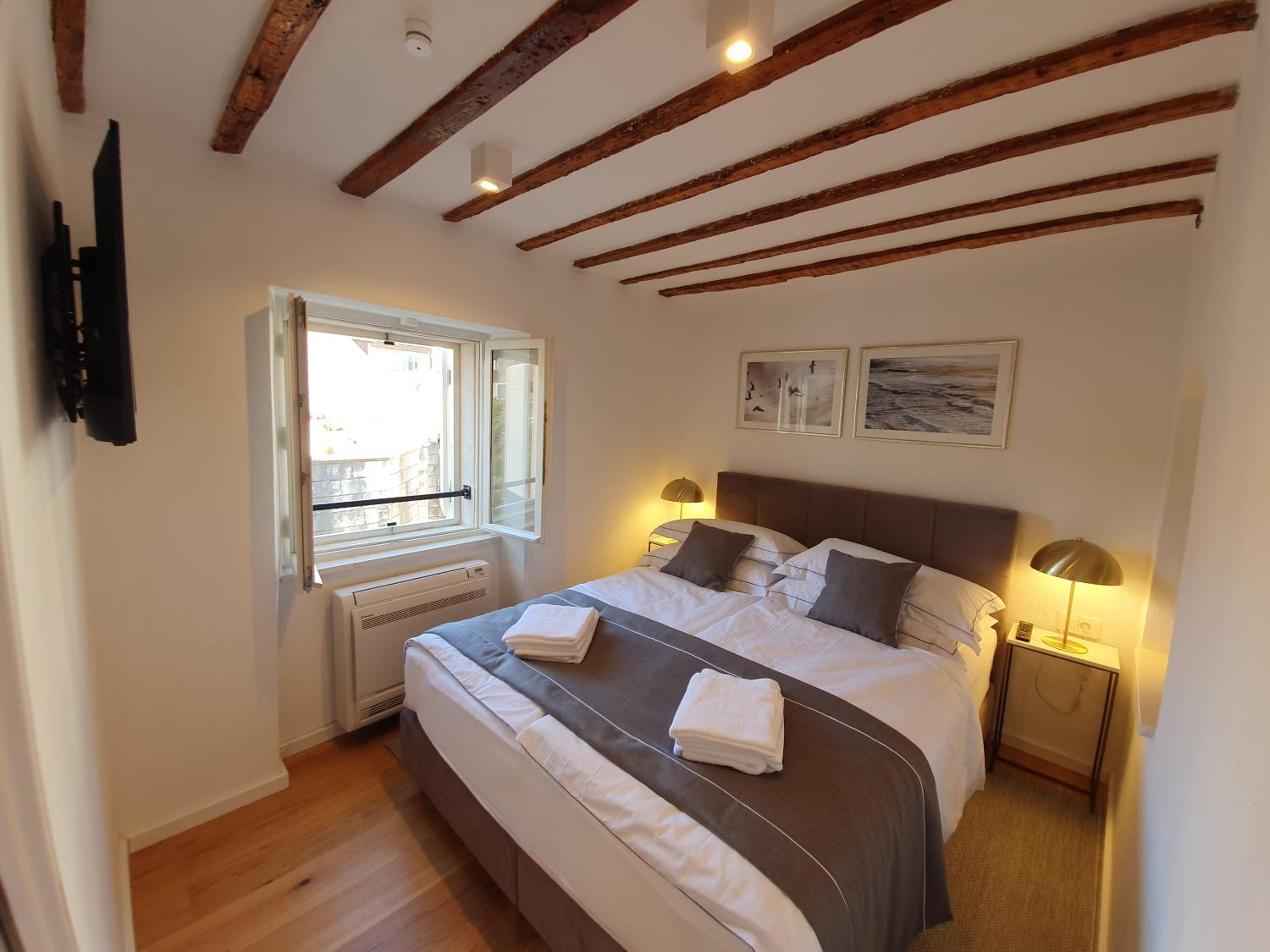 Deluxe Double Room - Photo 4