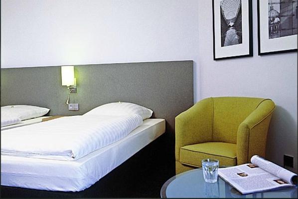 Single Room photo 3
