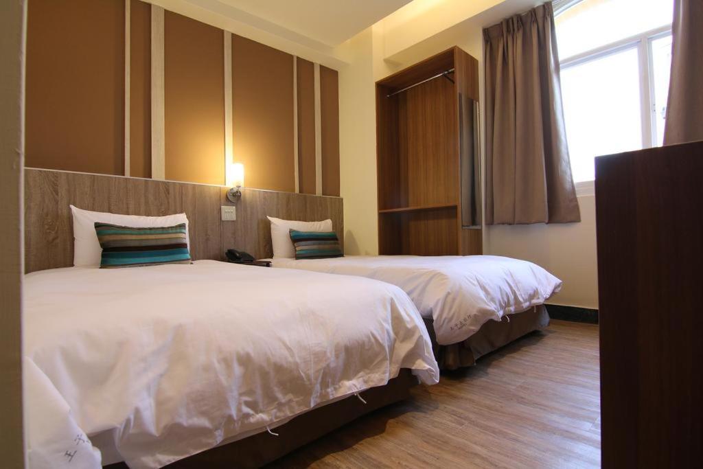 Single Bed in Mixed Dormitory Room photo 2