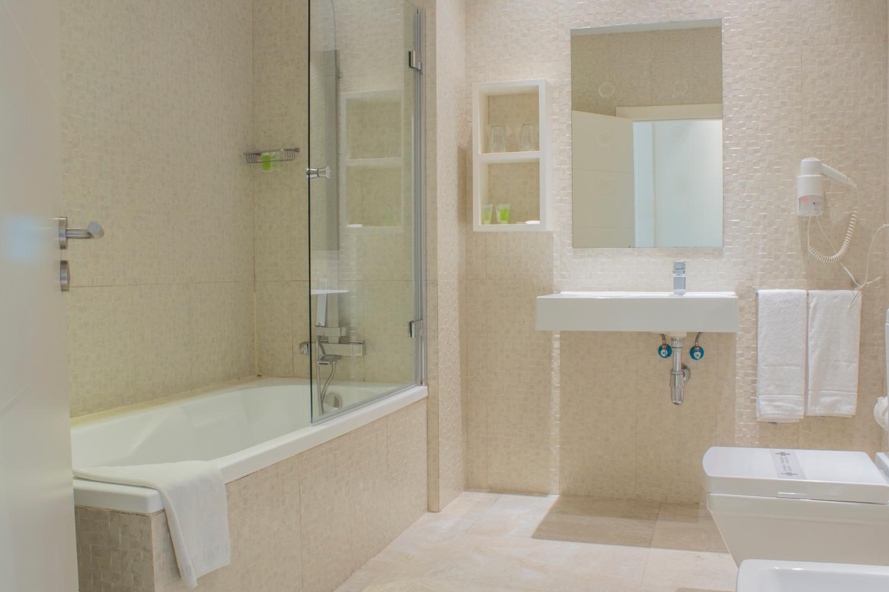 Superior Double or Twin Room with Terrace photo 2