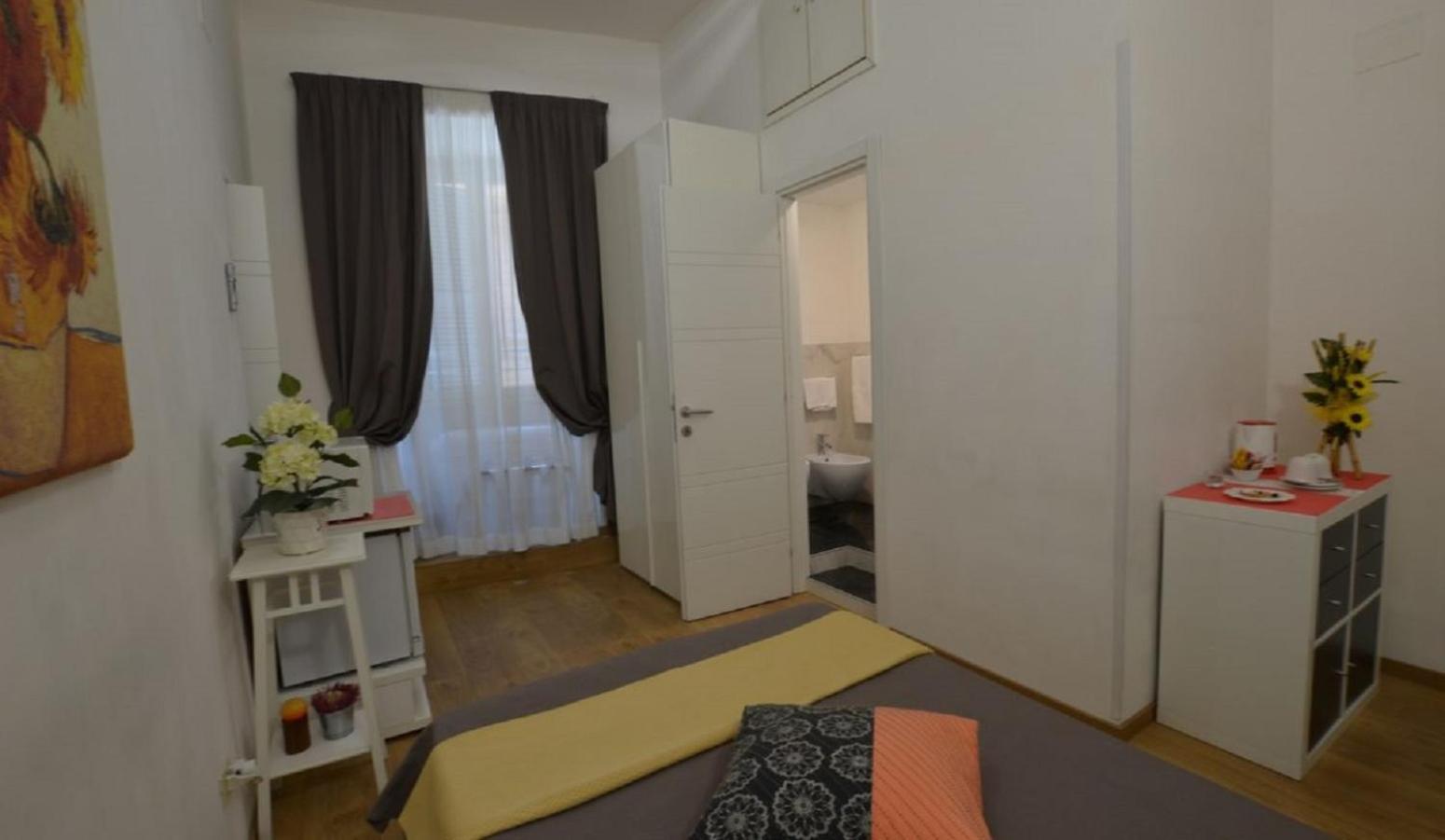 Family Room (6 Adults) photo 1
