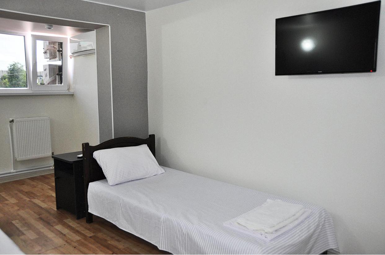 Single Bed in 4-Bed Dormitory Room photo 3