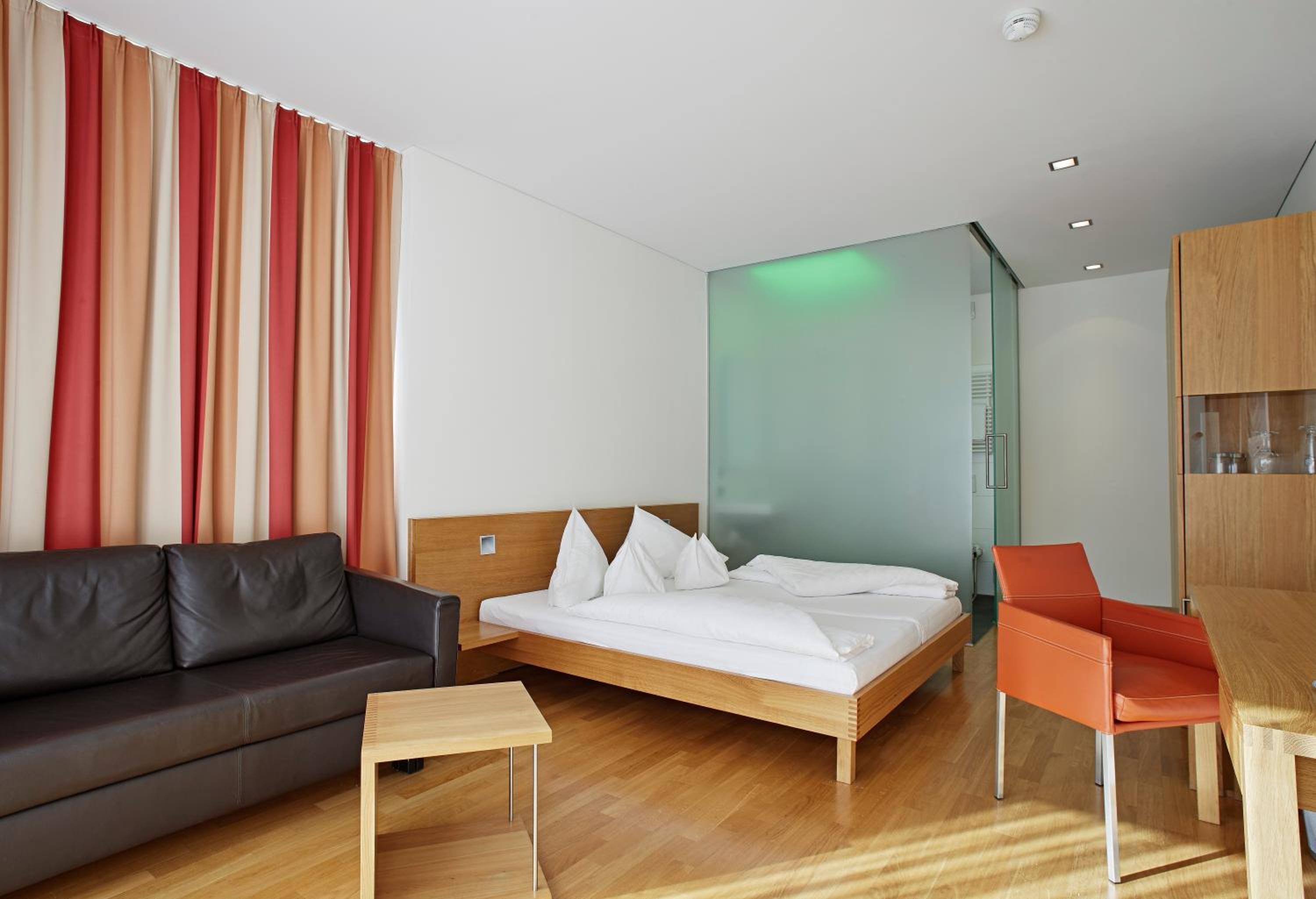 Double Room with Garden View photo 2