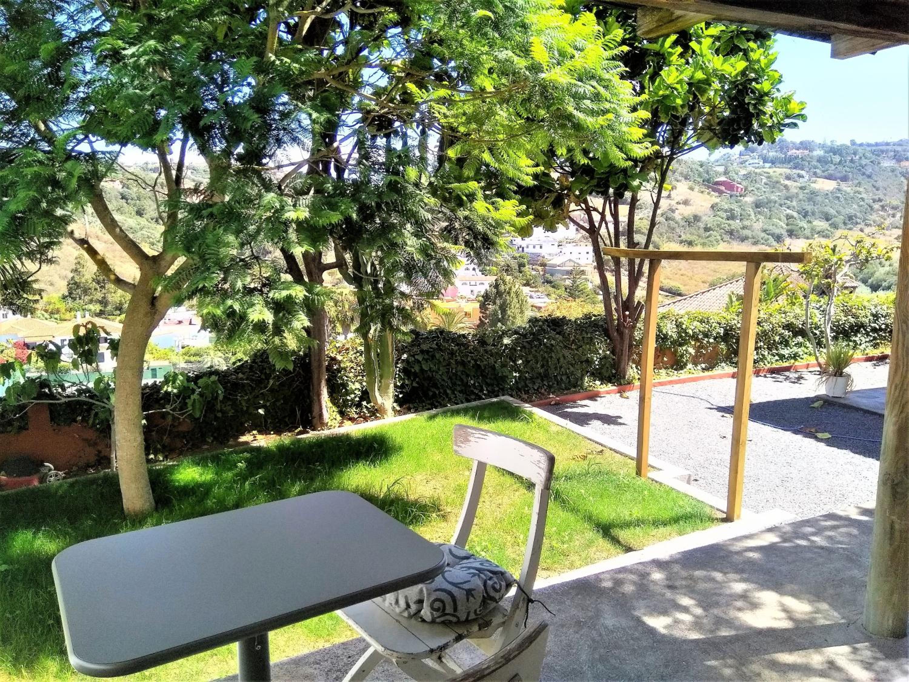 Apartment with Garden View - Photo 15