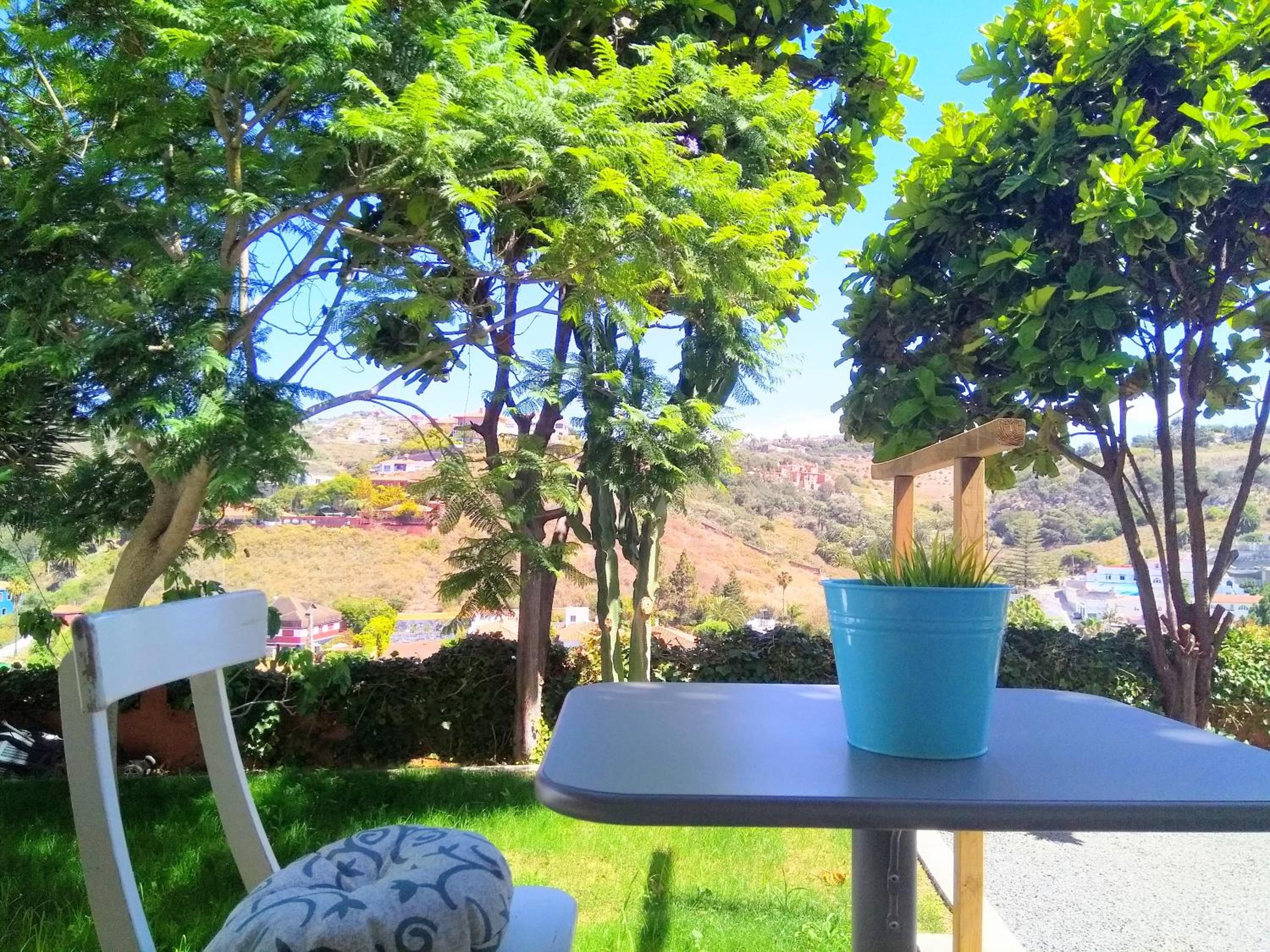 Apartment with Garden View - Photo 2