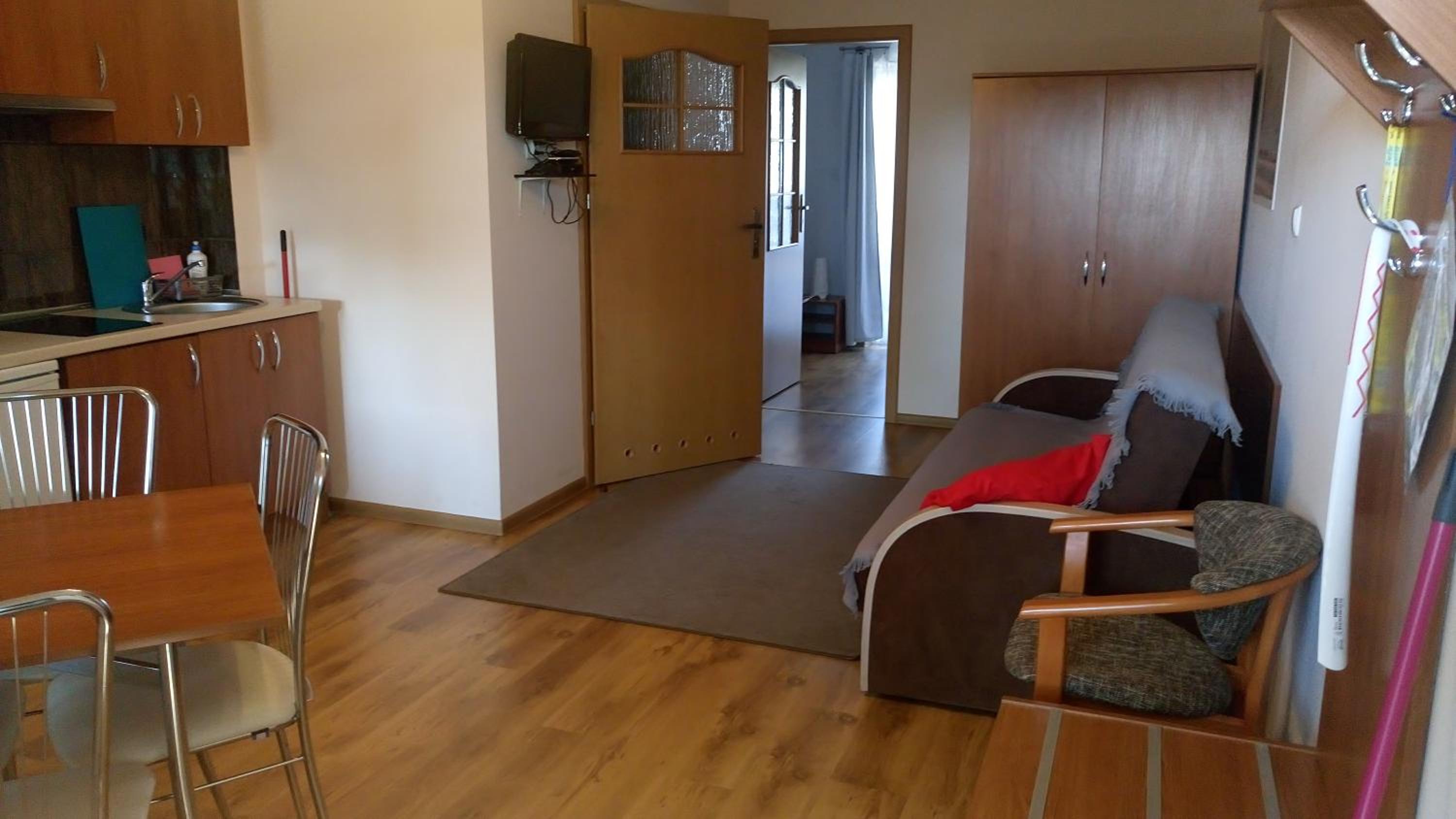 Apartment with Balcony photo 2