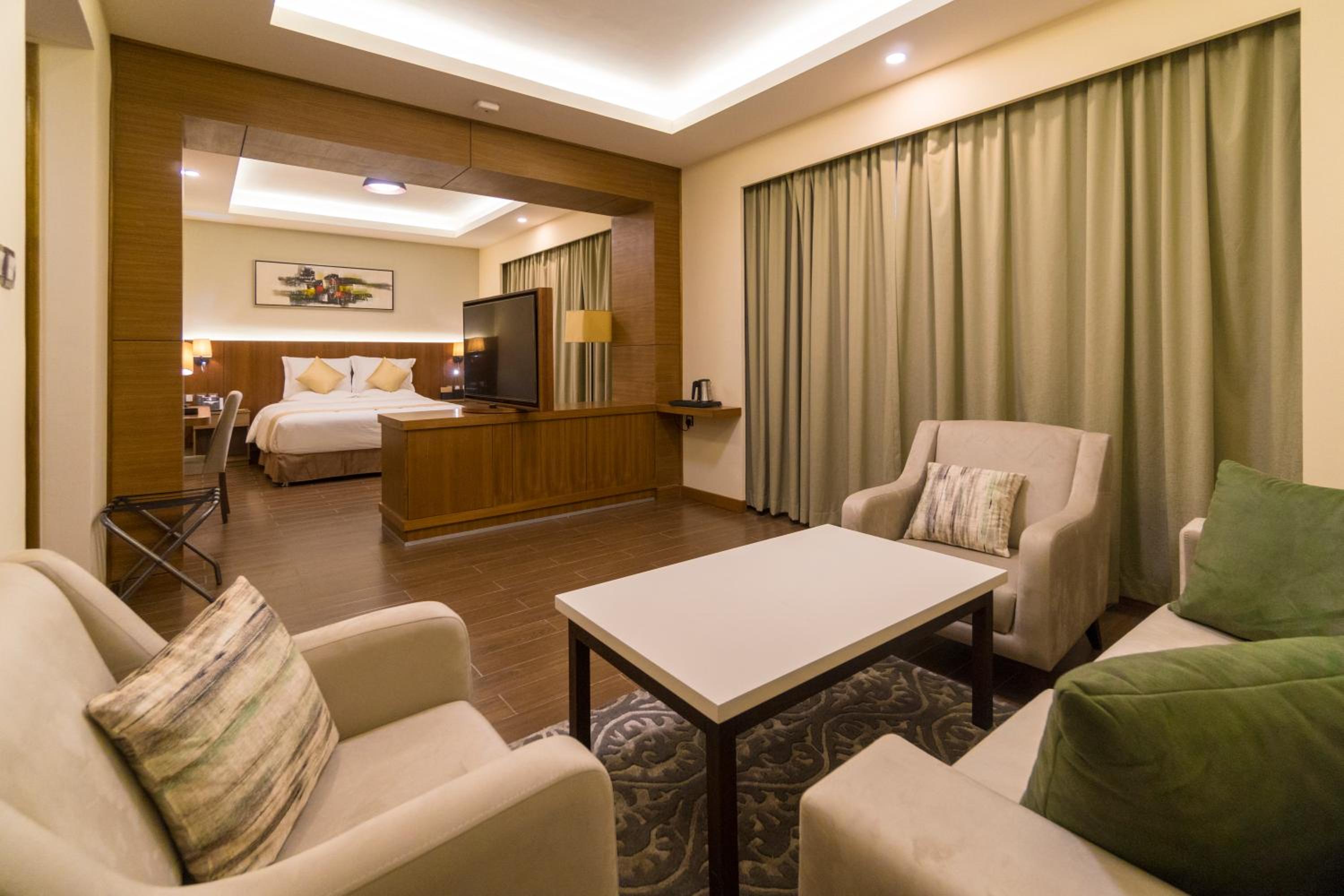Super Deluxe Room - Photo 1