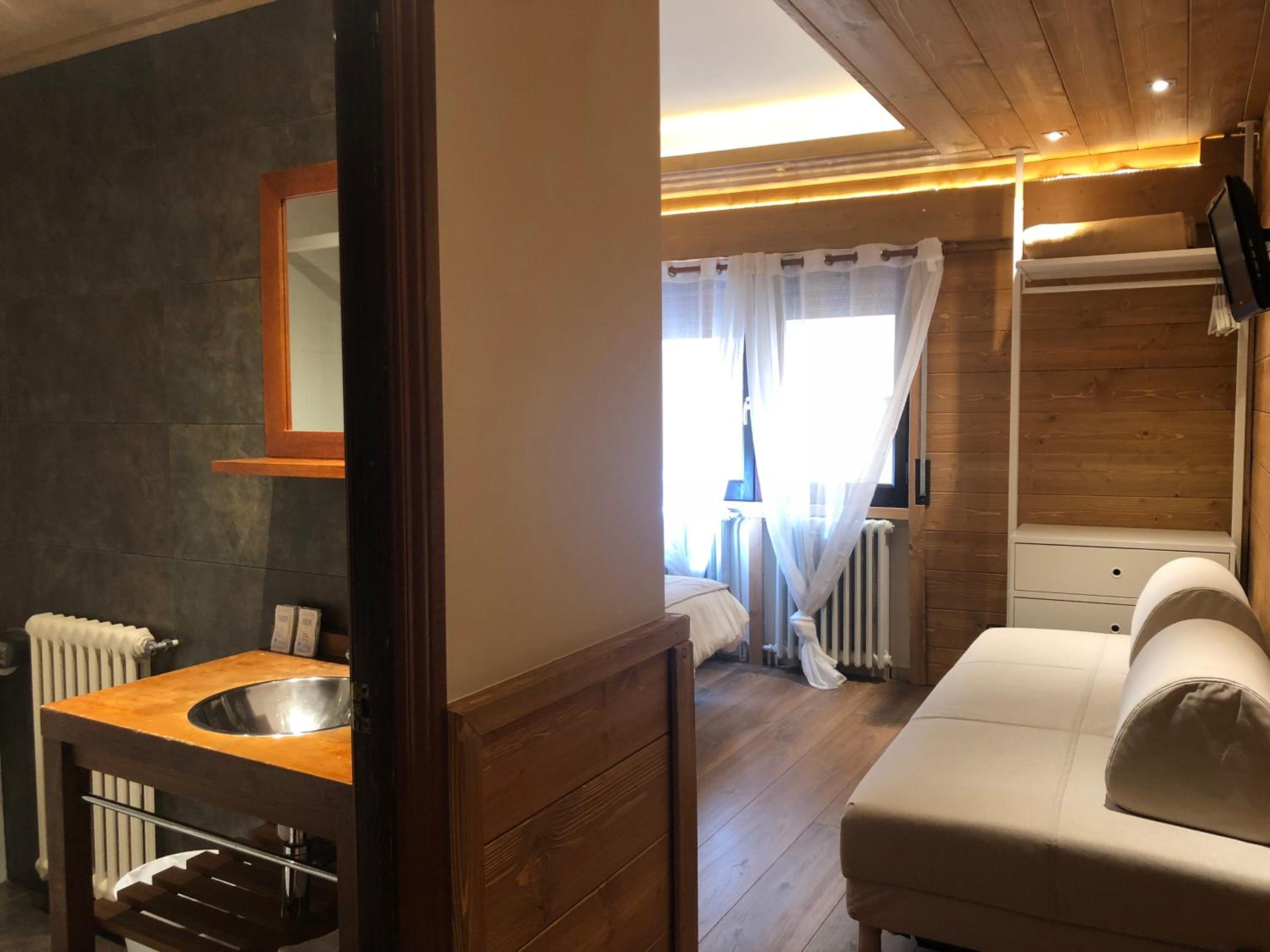 Triple Room photo 3