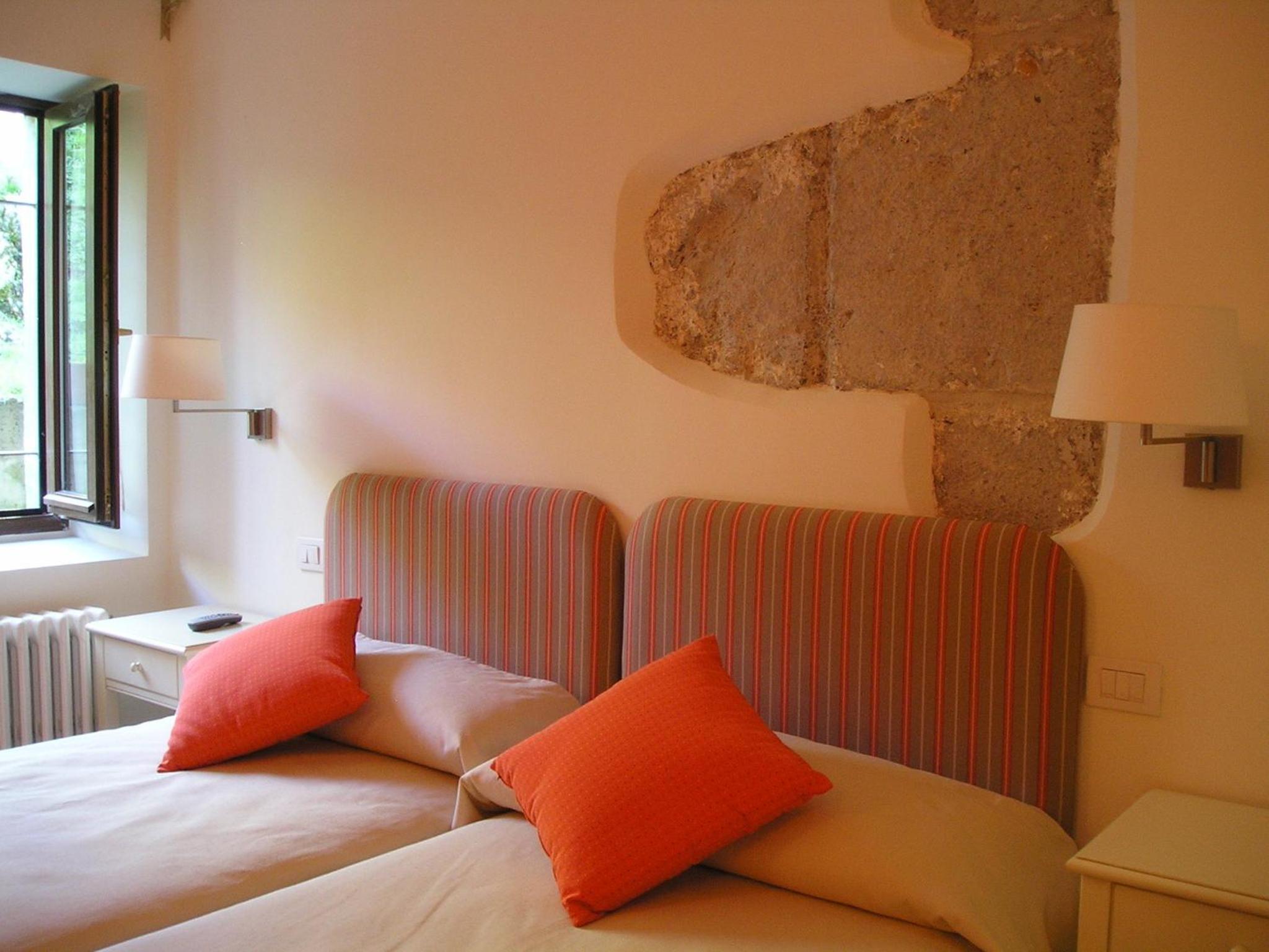 Double or Twin Room photo 3