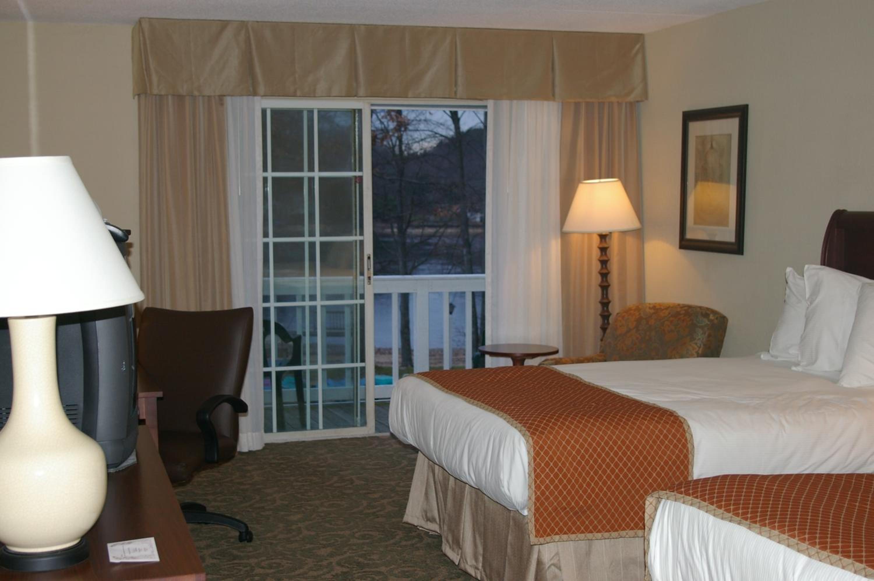 Double Room with Two Double Beds - Photo 3