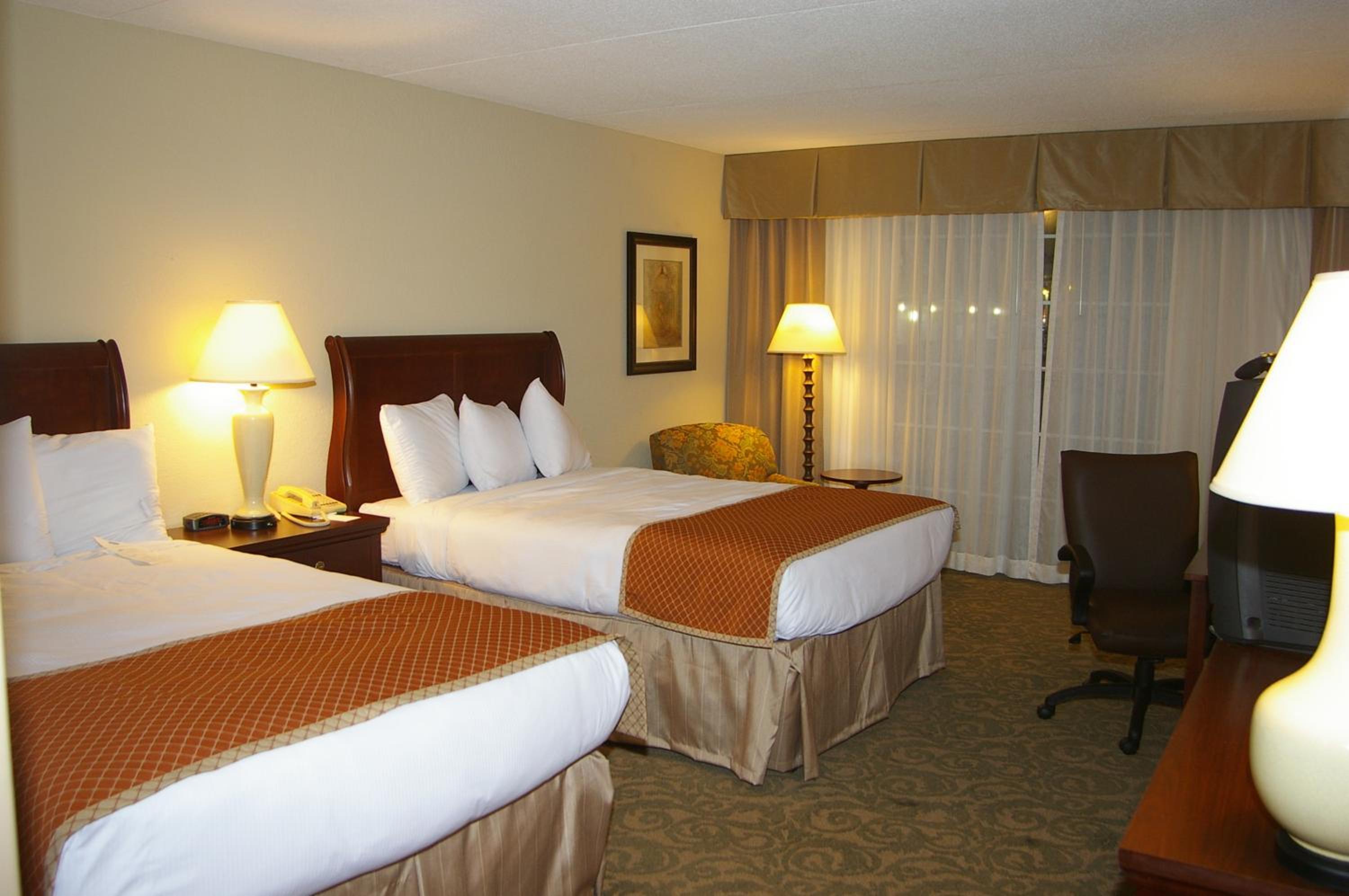 Double Room with Two Double Beds - Photo 4
