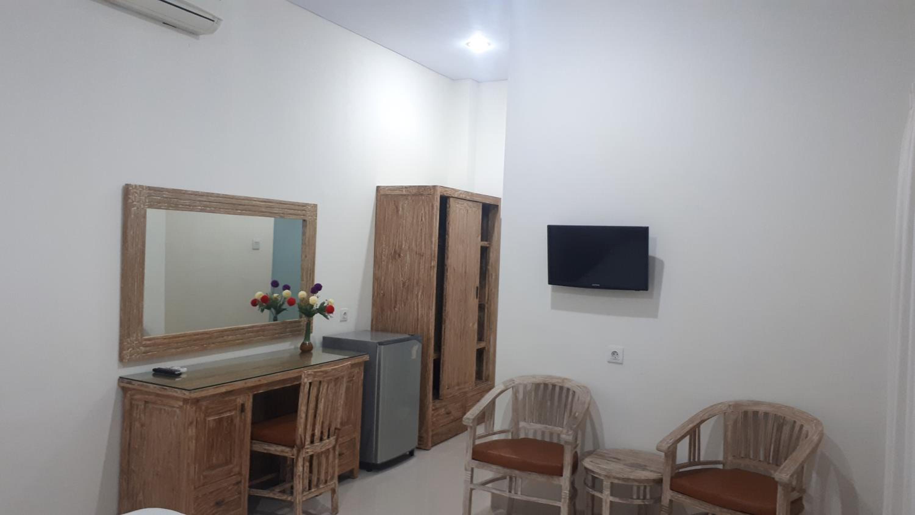 Budget Double Room - Photo 1