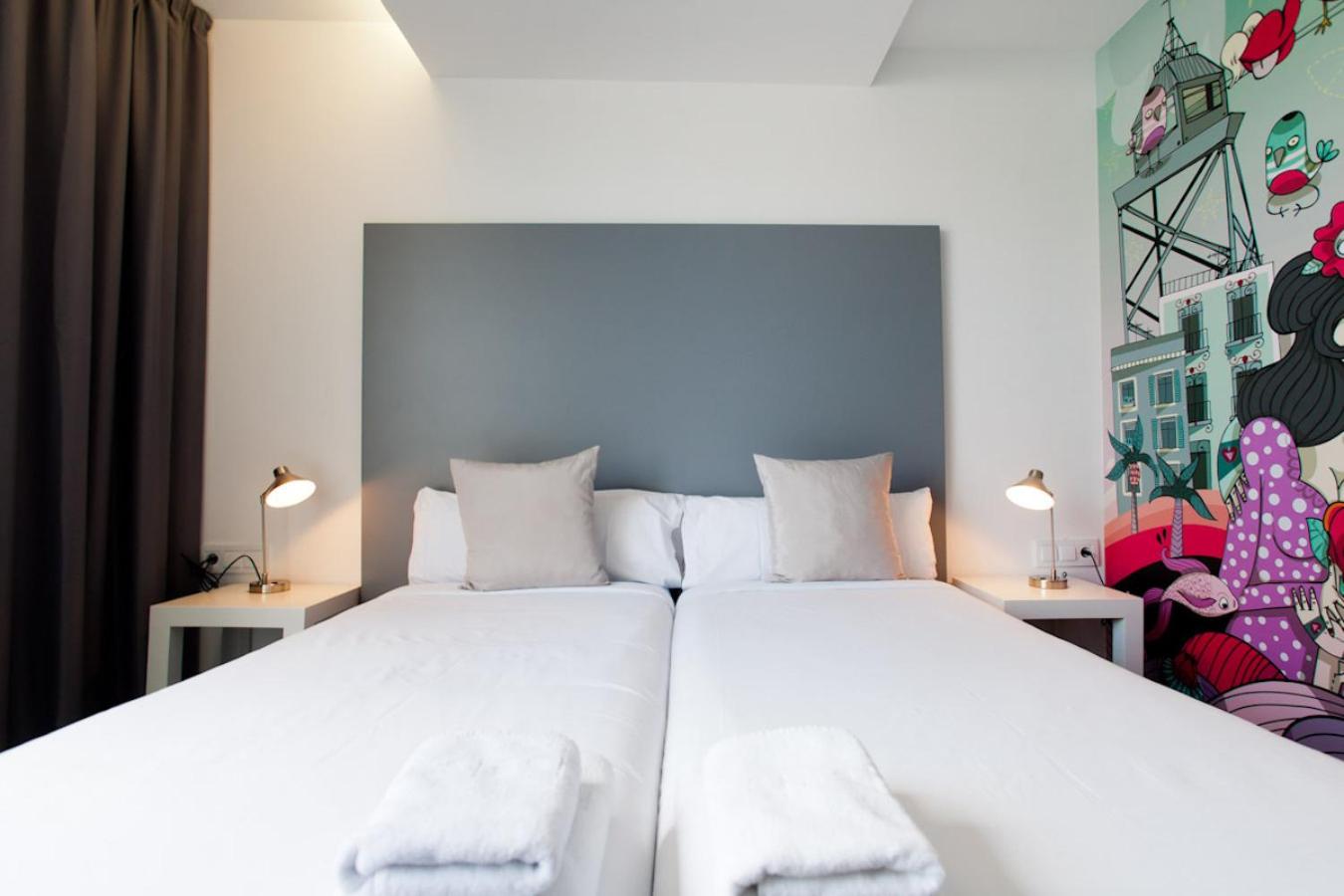 Twin Room with Terrace photo 2