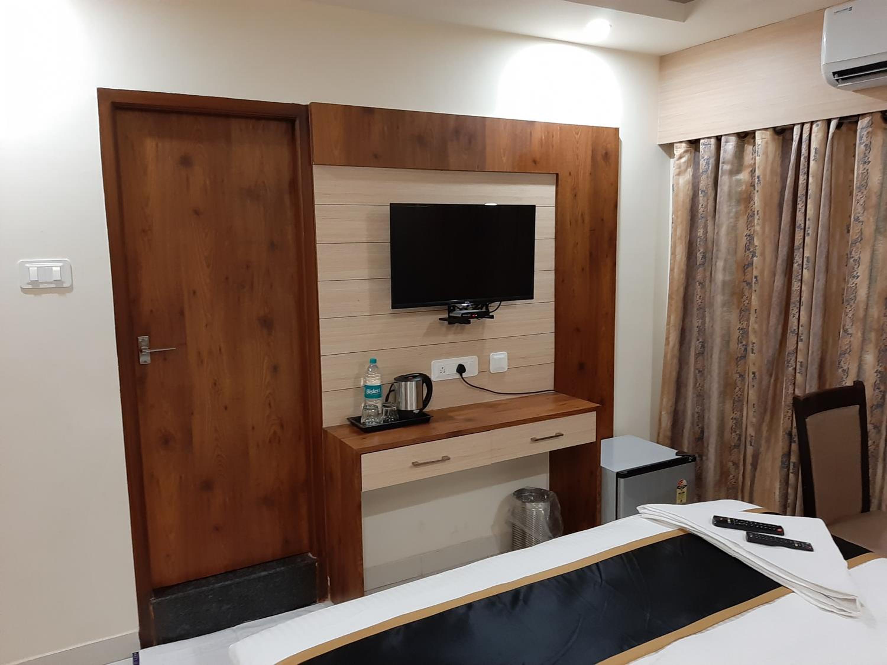 Premium Room - Photo 1