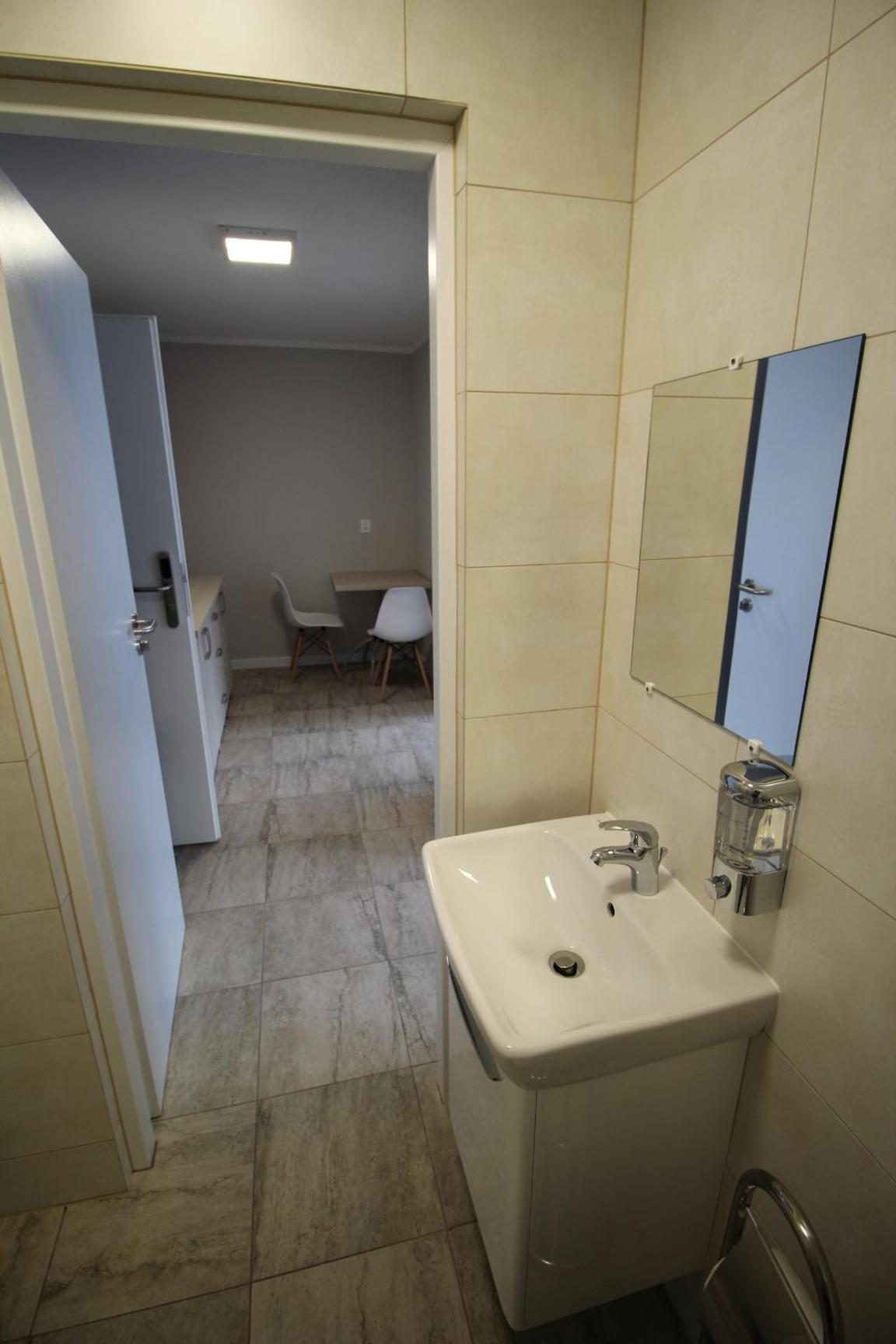 Deluxe Quadruple Room - Photo 2
