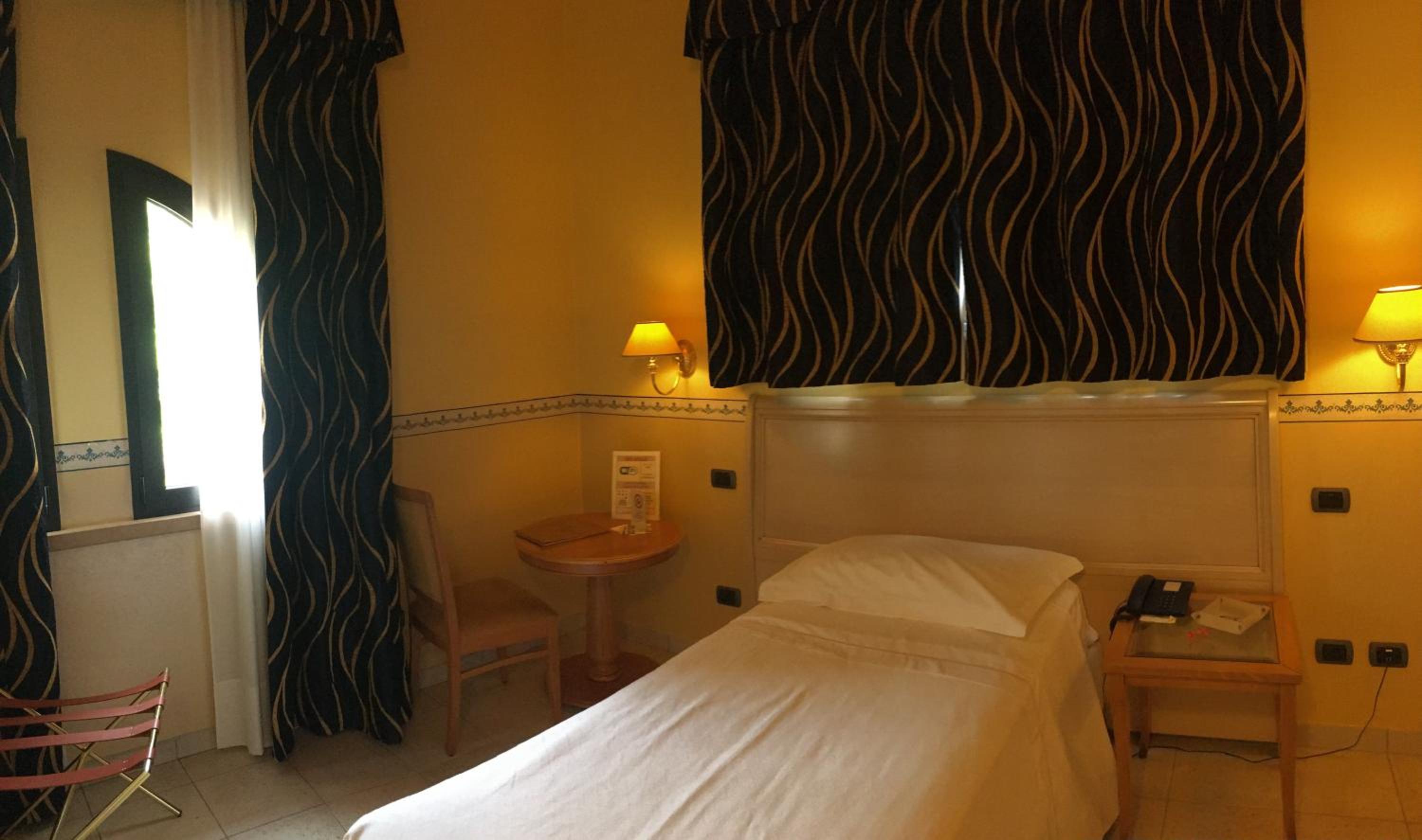 Large Single Room