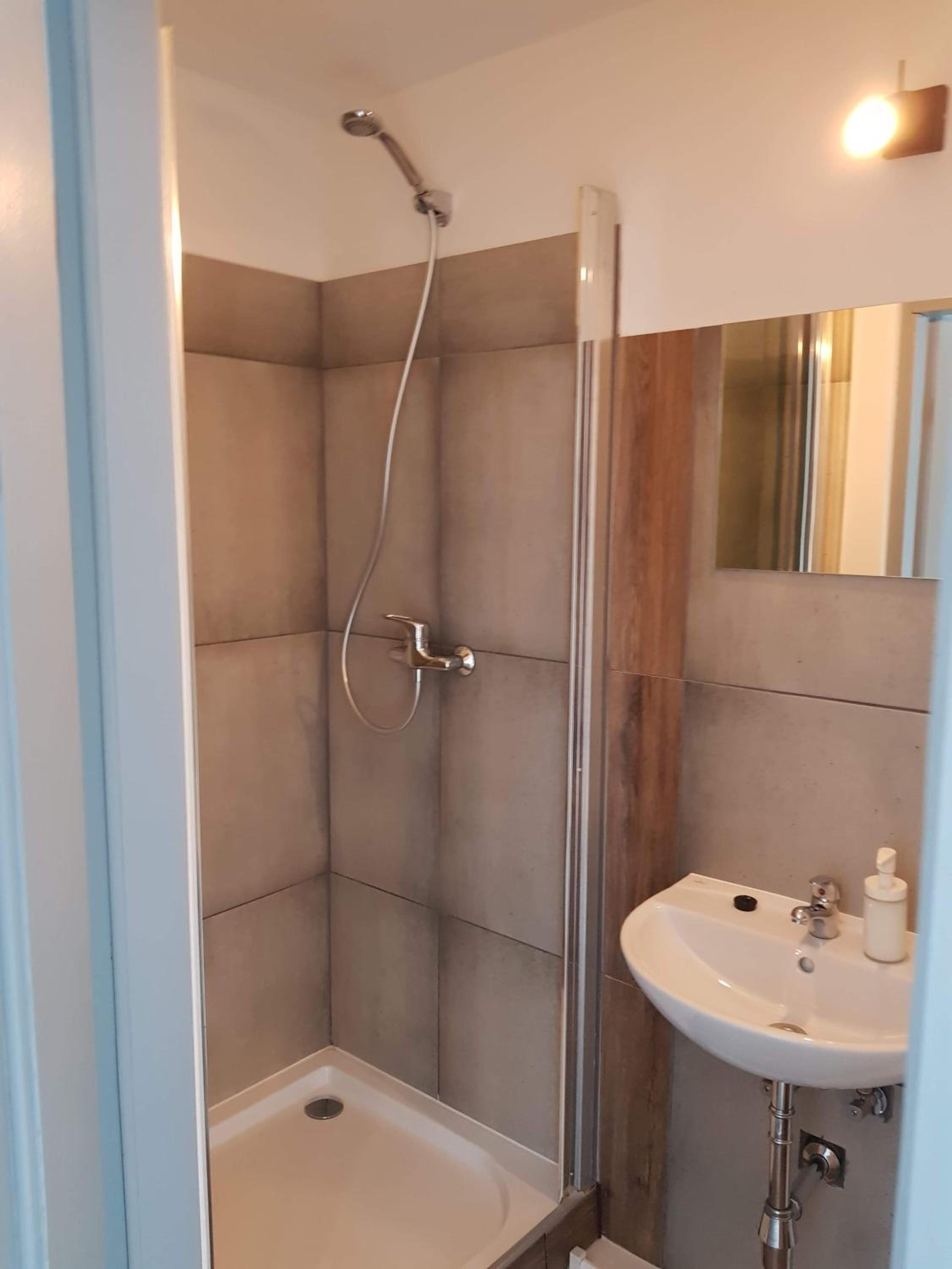 Small Double Room photo 2