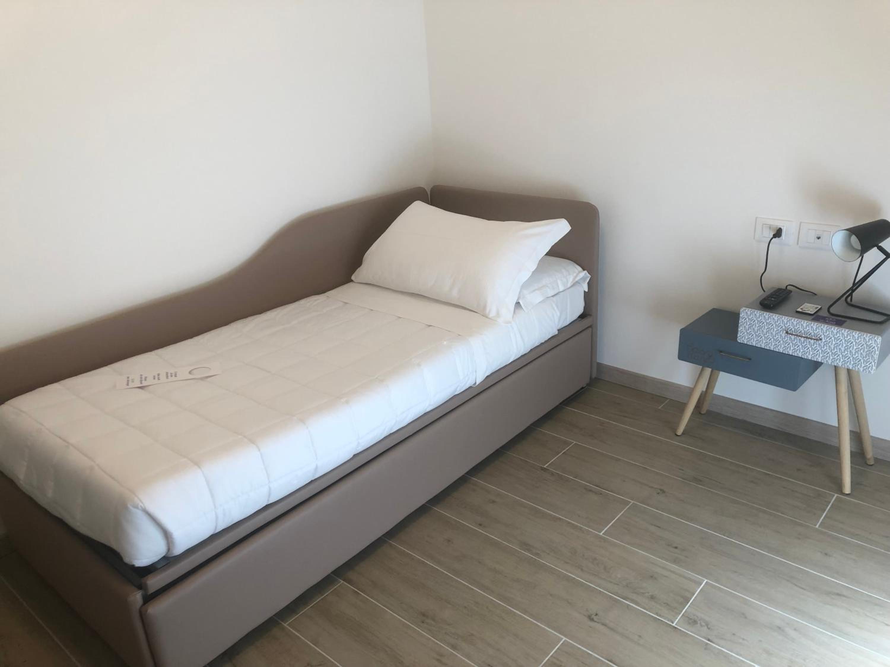 Single Room photo 1