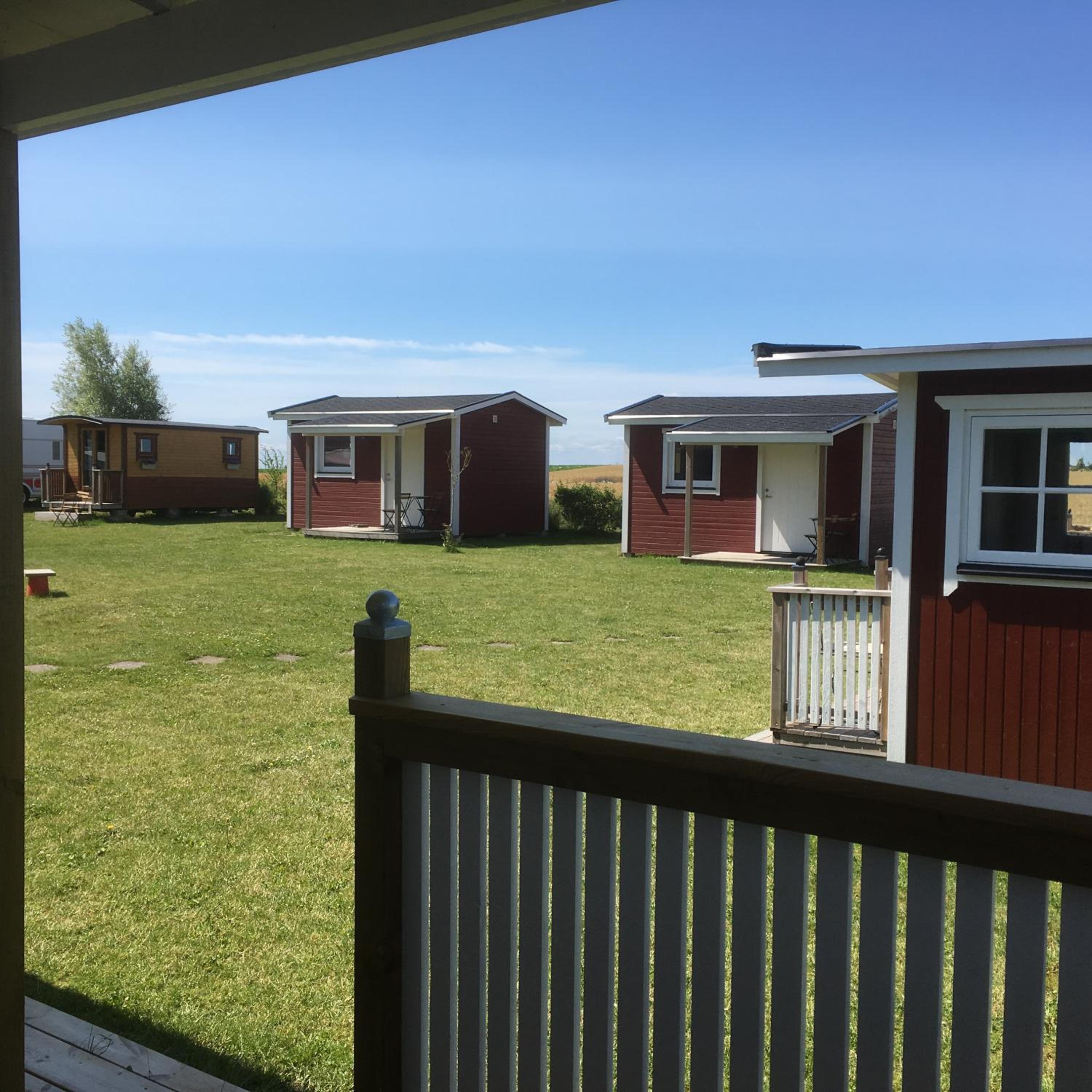 Large Cottage - Photo 5