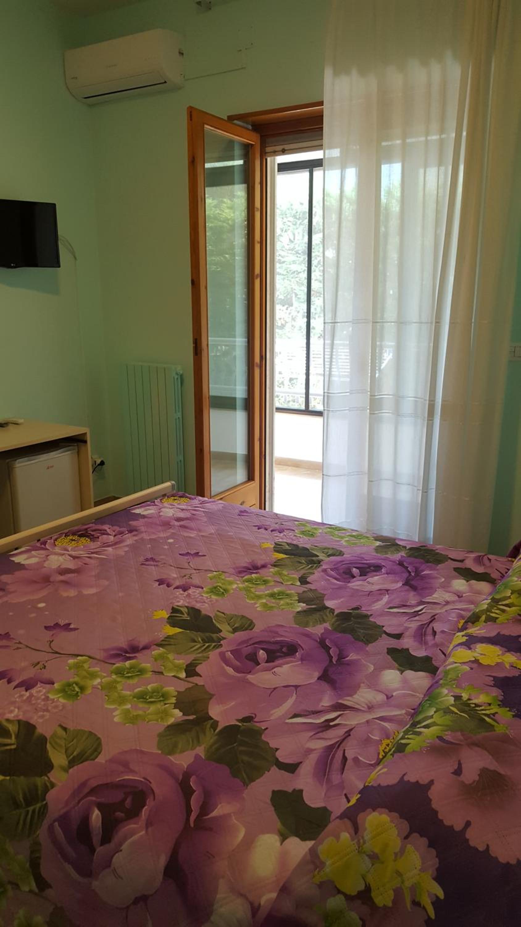 Double Room with Private Bathroom photo 1