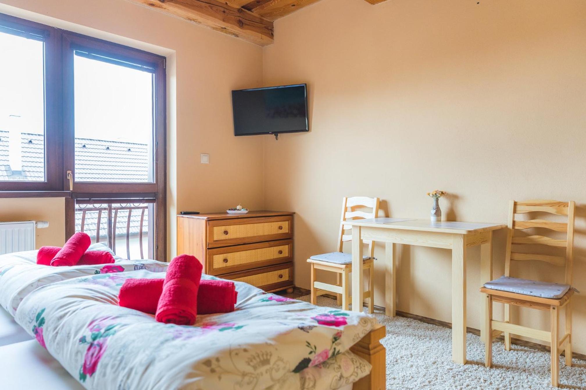 Double Room with Extra Bed photo 1