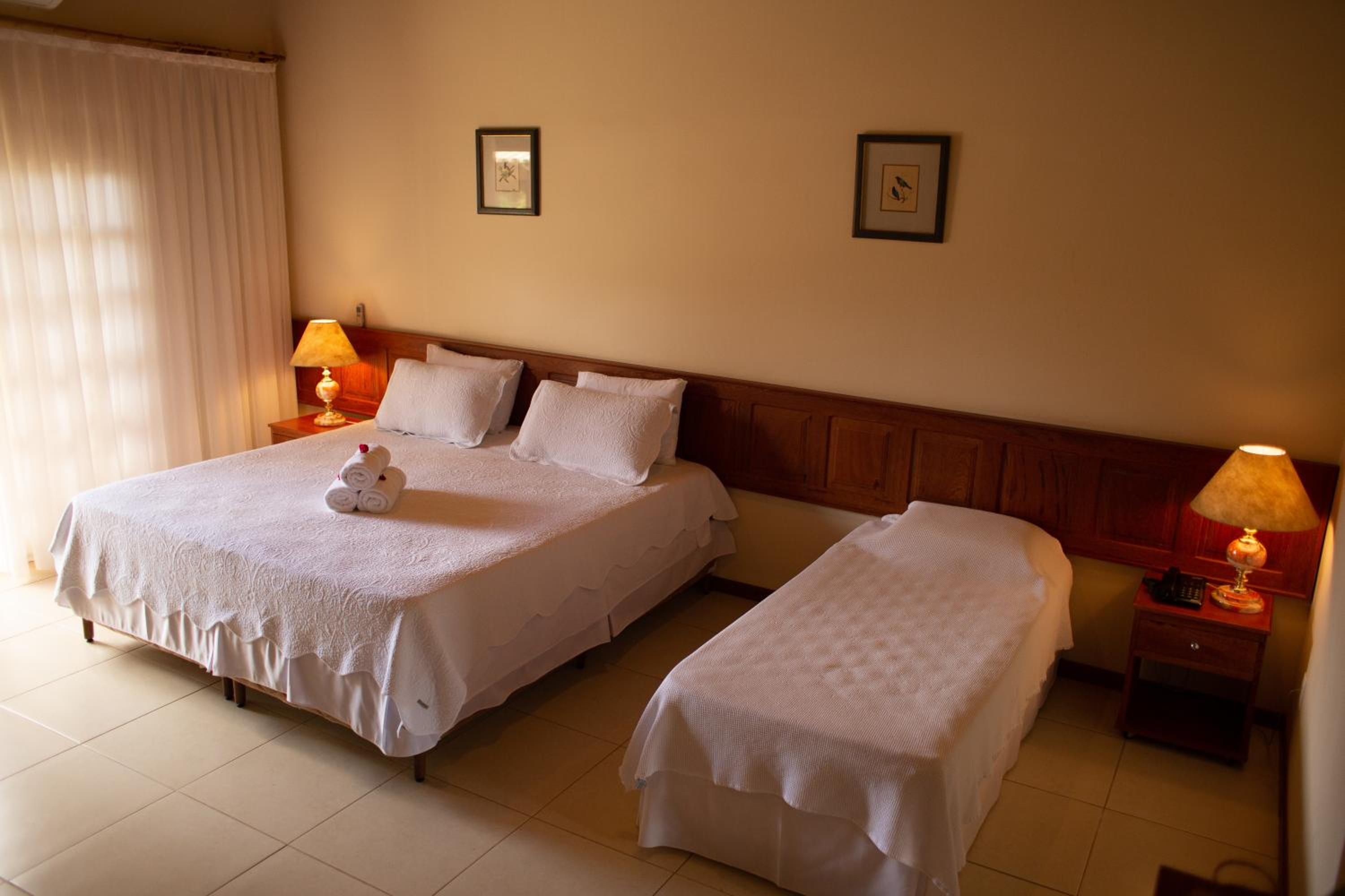 Triple Room with Bath photo 1