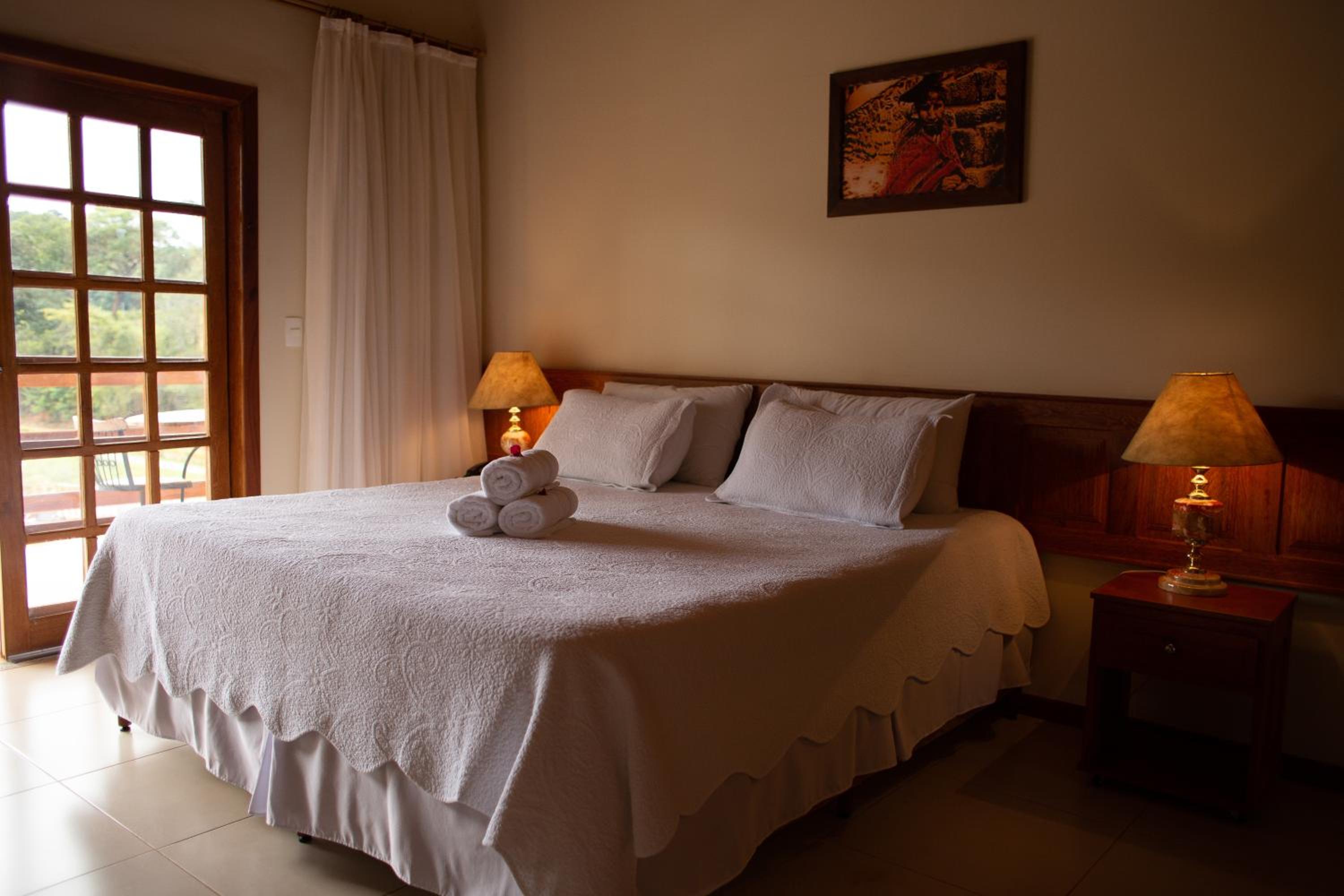 King Room with Pool View photo 1