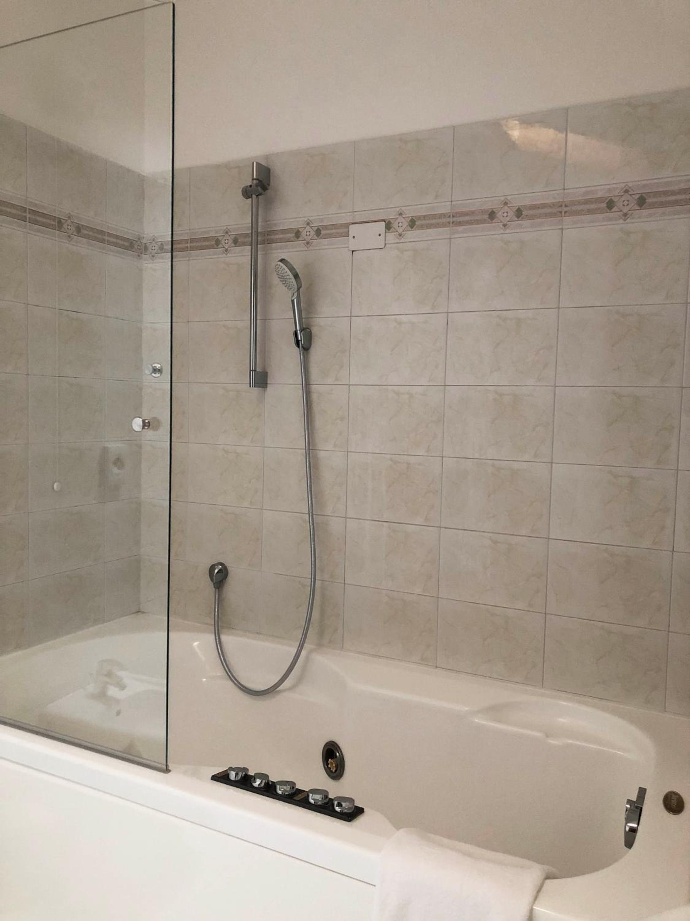 Triple Room - Photo 2