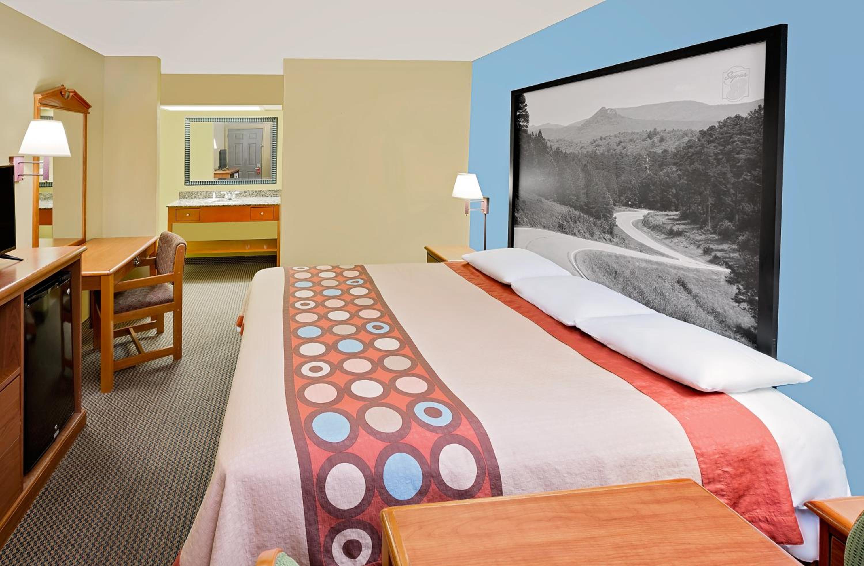 King Room - Mobility Access/Non-Smoking - Photo 3
