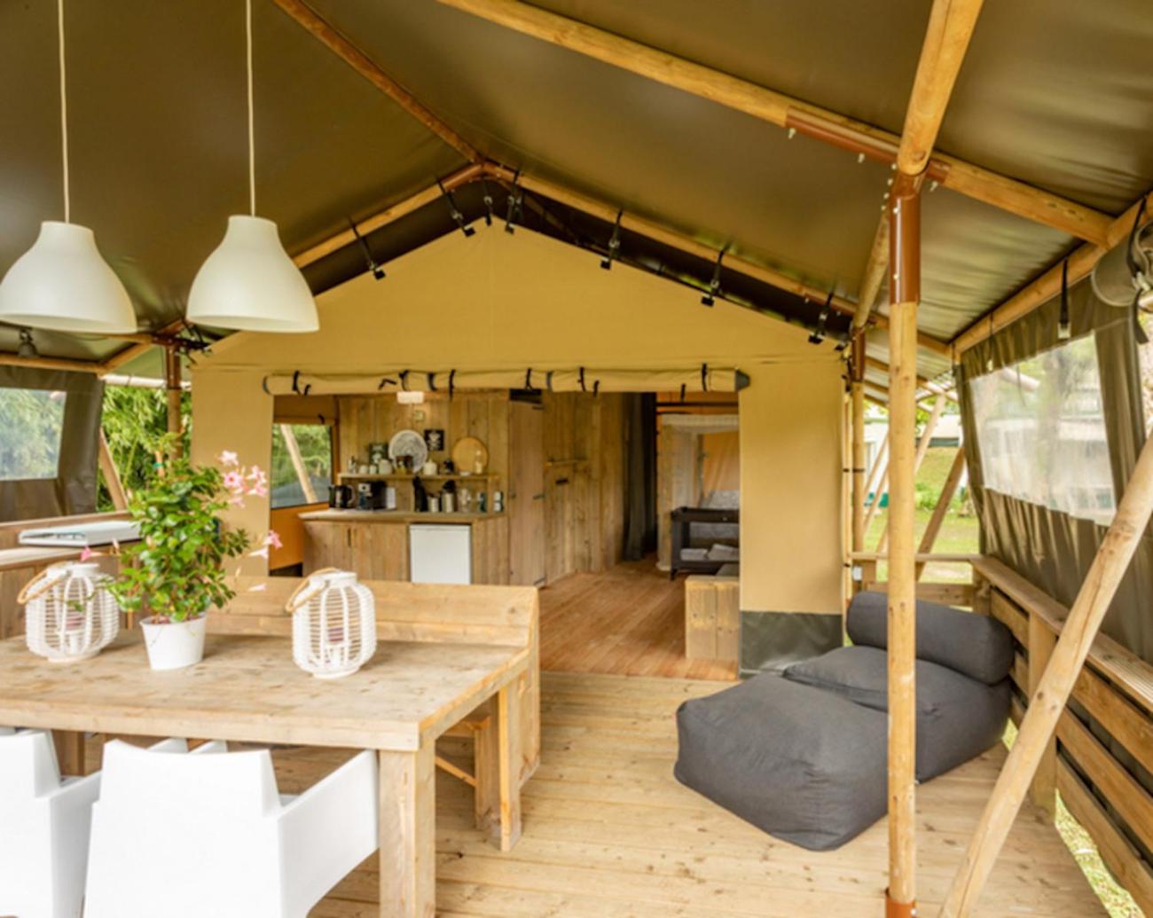 Superior Tent Suite photo 1