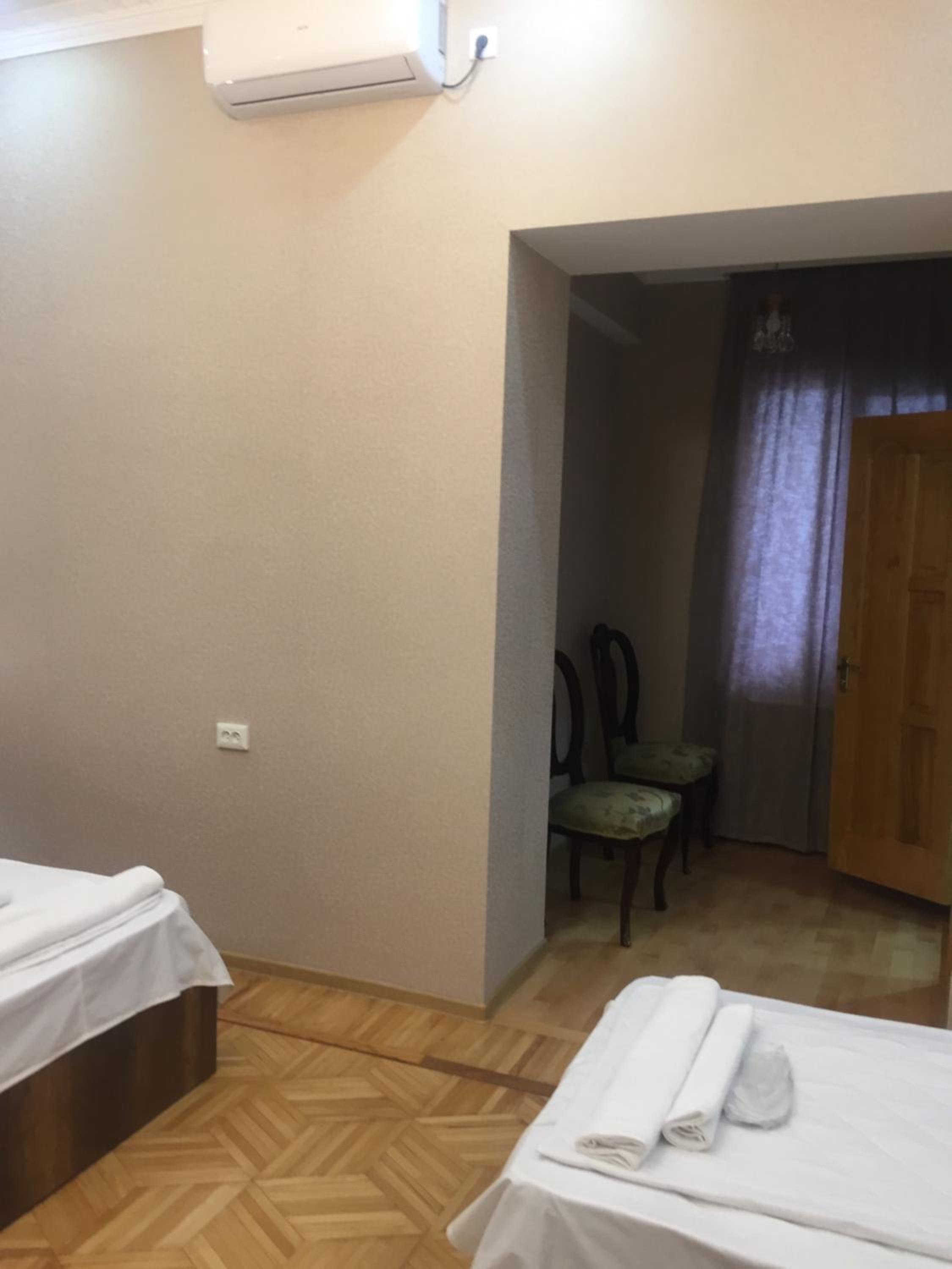 Double or Twin Room photo 2