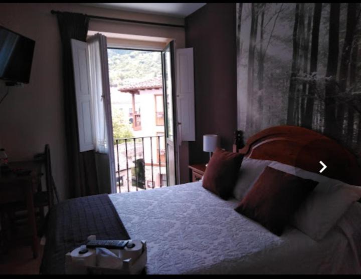 Habitación Doble con Baño Privado