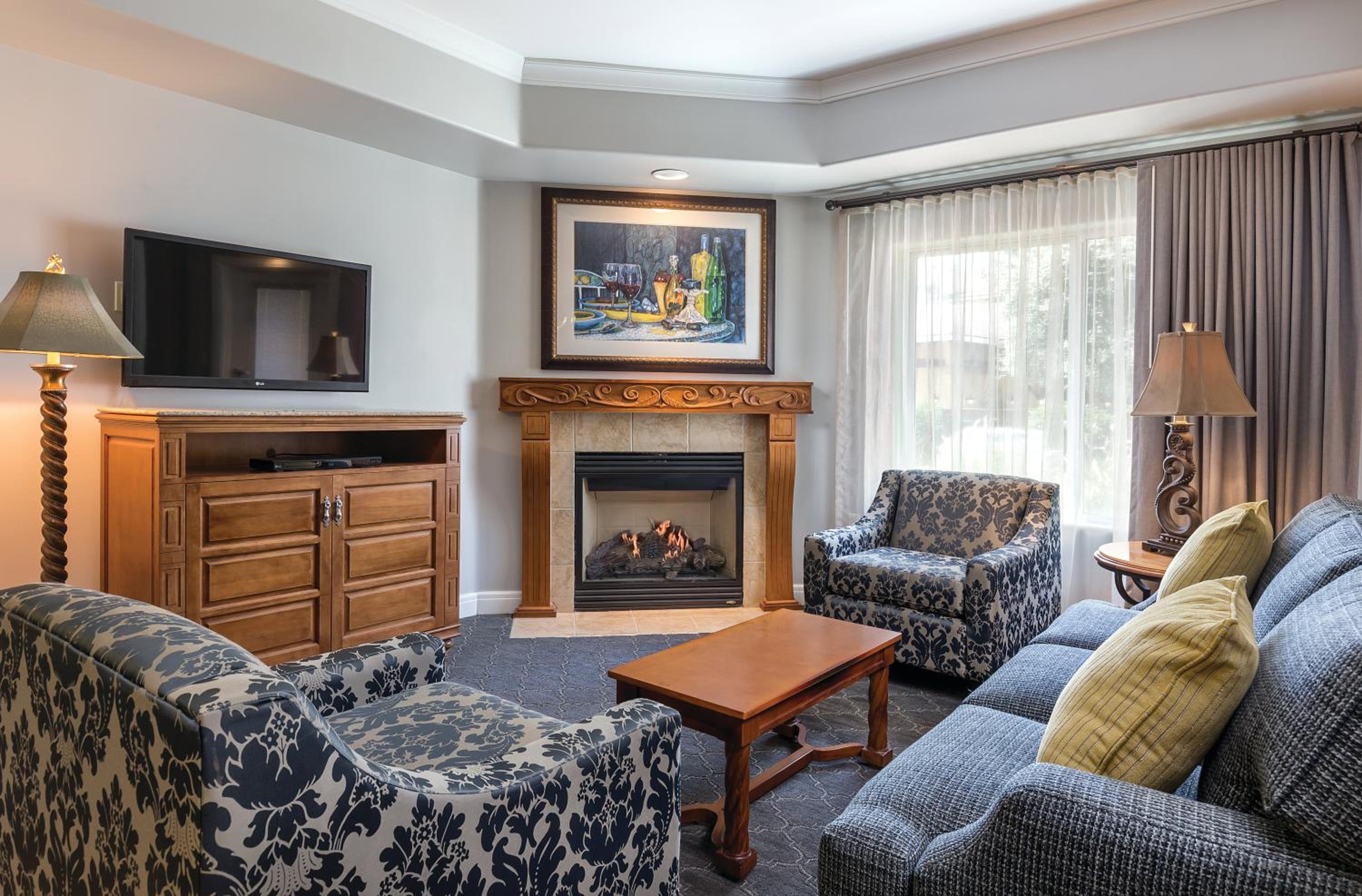 One-Bedroom Suite photo 1